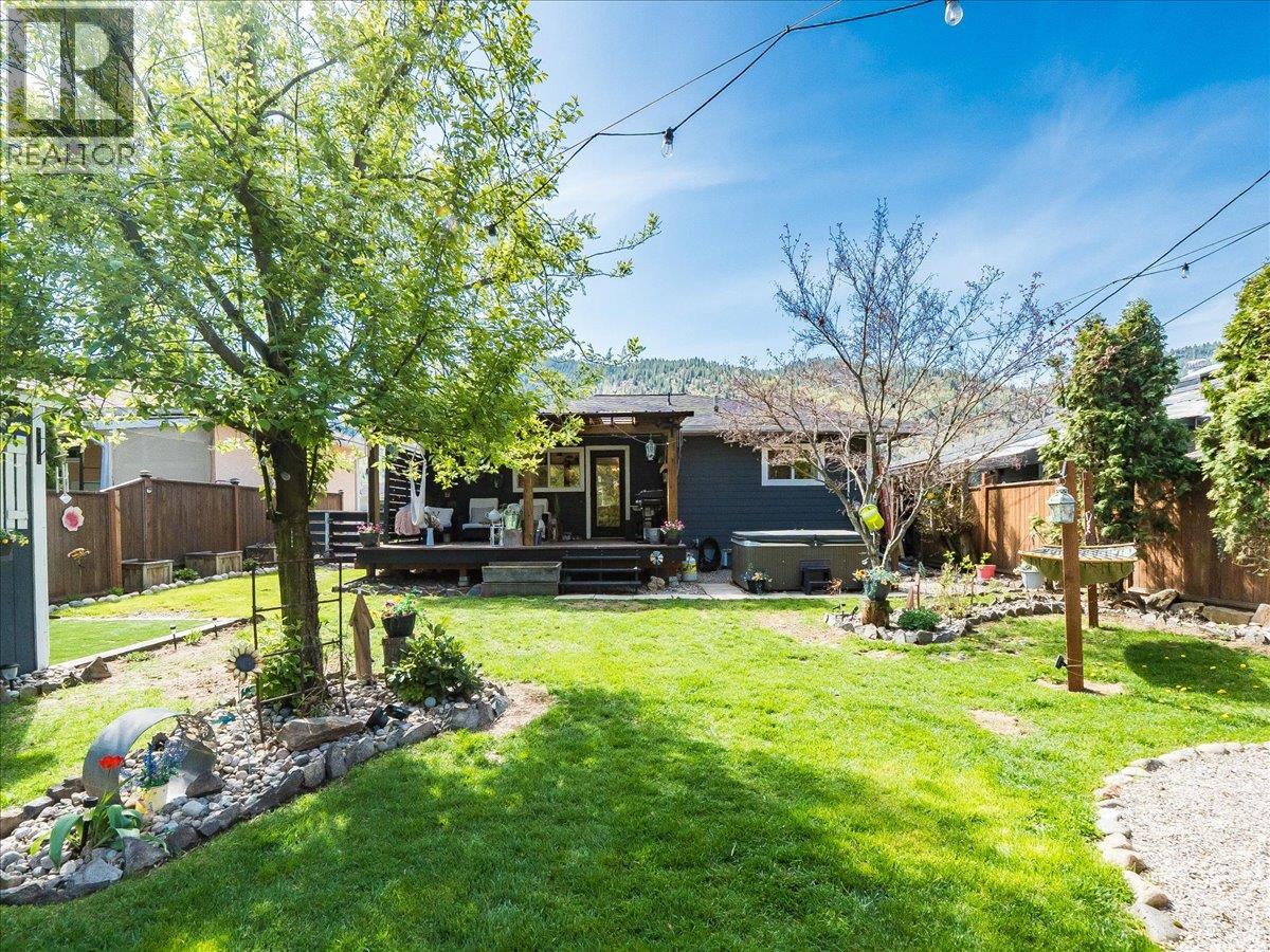 3461 Aster Drive, Trail, British Columbia  V1R 2X2 - Photo 47 - 10384382