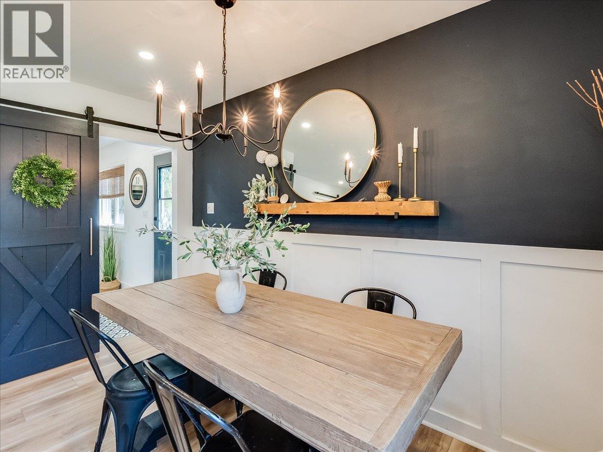 3461 Aster Drive, Trail, British Columbia  V1R 2X2 - Photo 8 - 10384382