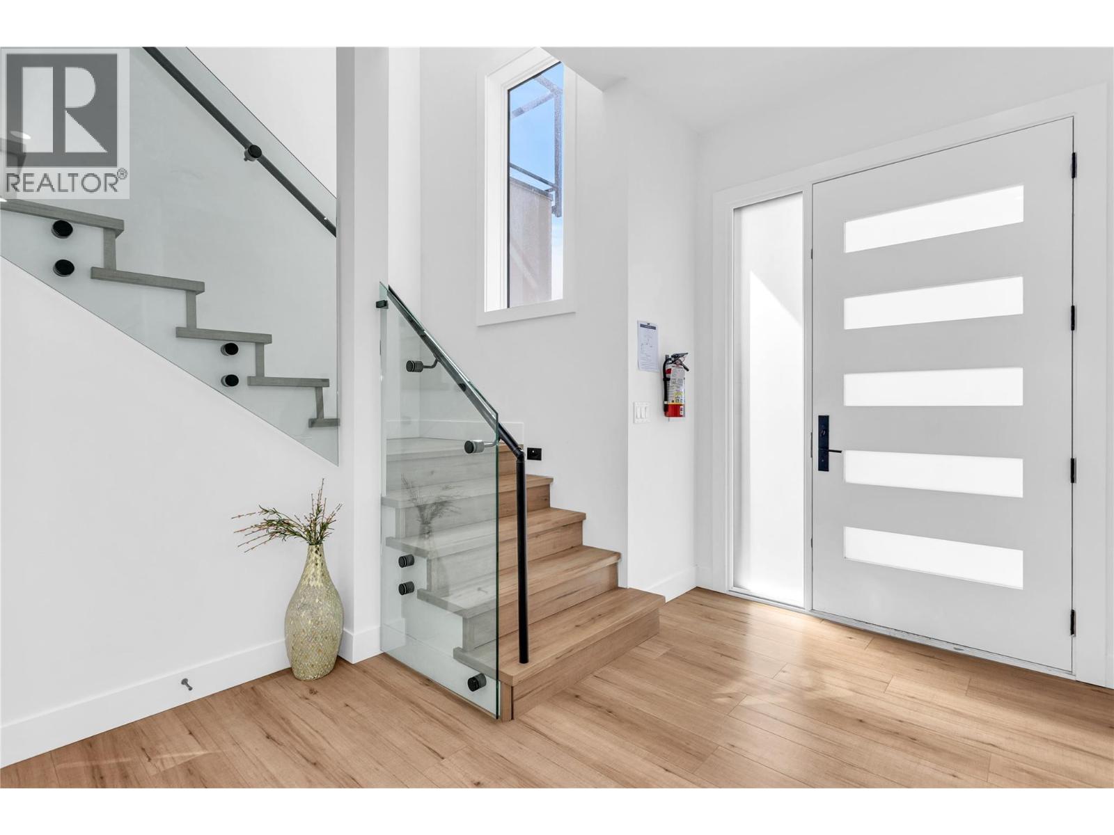 2842 Copper Ridge Drive, West Kelowna, British Columbia  V4T 0E7 - Photo 4 - 10383727