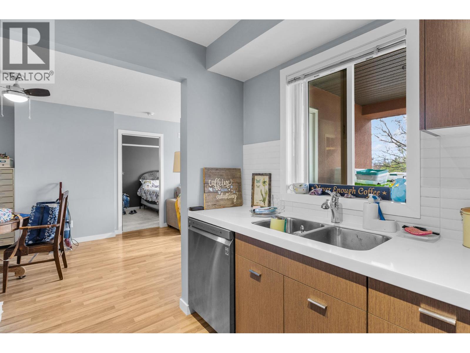 1550 Dickson Avenue Unit# 222, Kelowna, British Columbia  V1Y 9Y8 - Photo 8 - 10384331