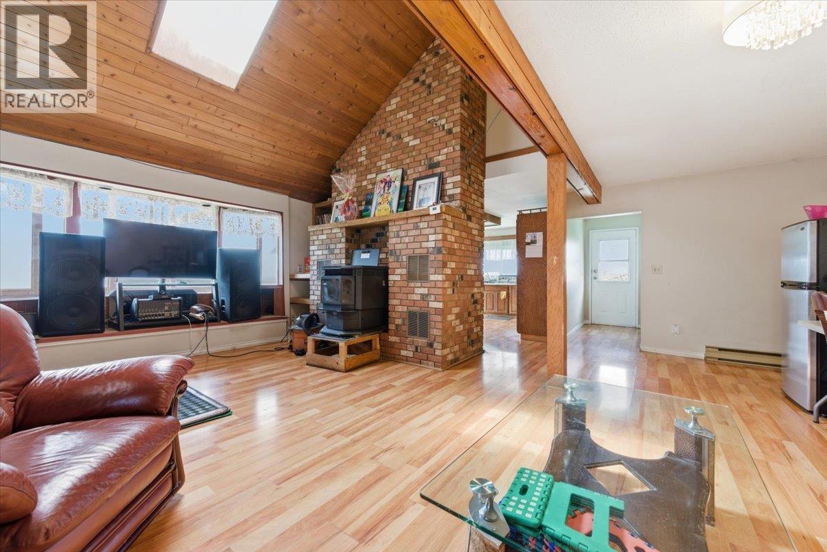 8163 Buchanan Road, Coldstream, British Columbia  V1B 3B8 - Photo 19 - 10384330