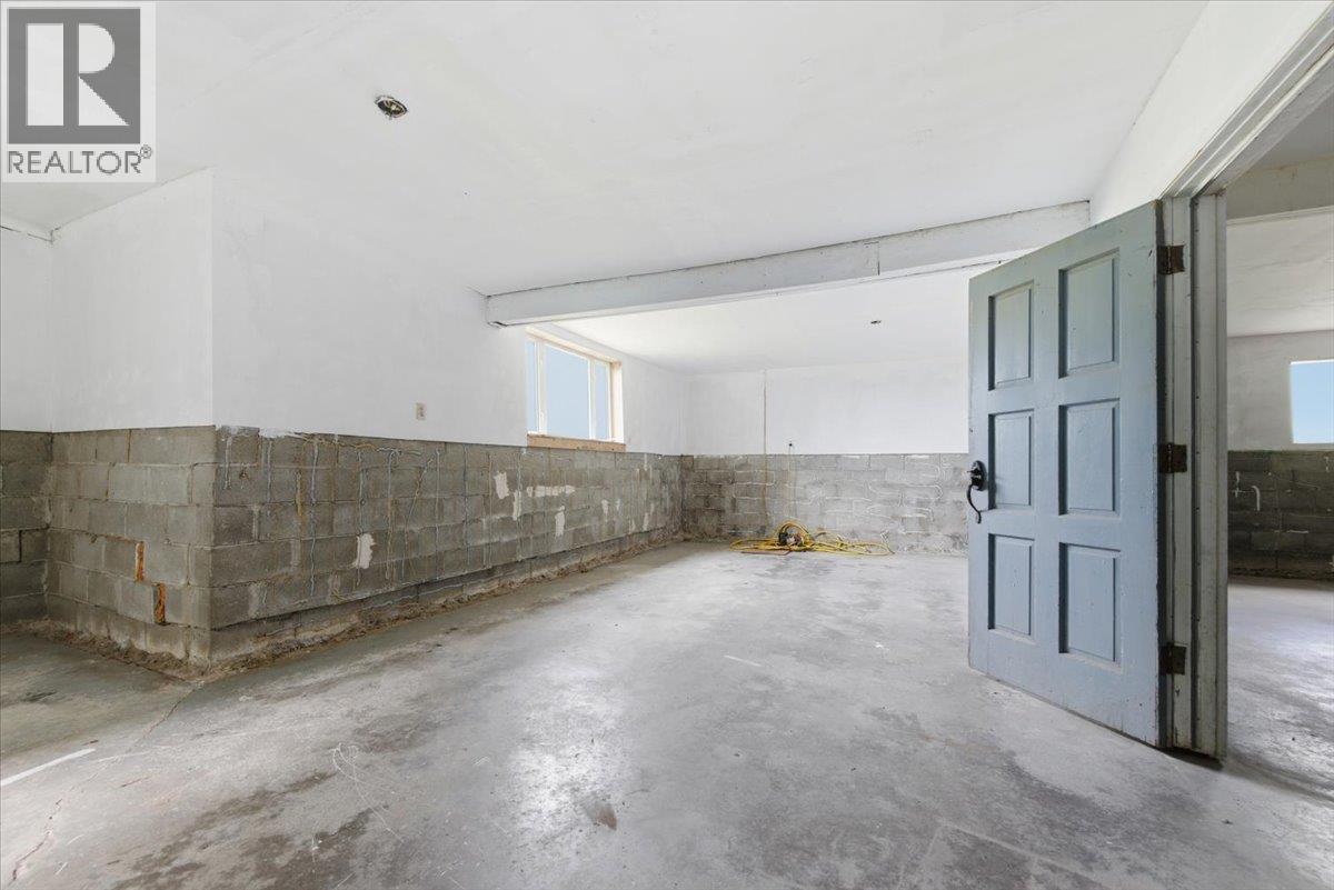 8163 Buchanan Road, Coldstream, British Columbia  V1B 3B8 - Photo 30 - 10384330