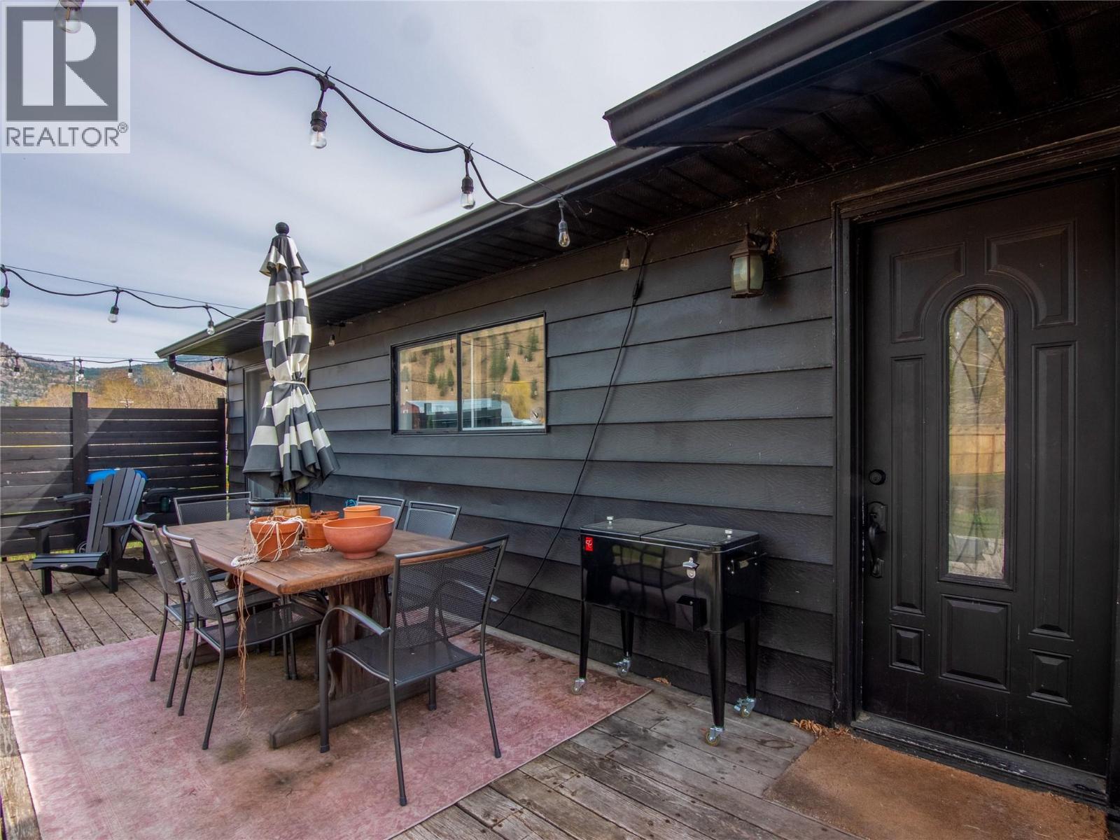 8114 River Road, Oliver, British Columbia  V0H 1T7 - Photo 46 - 10378400