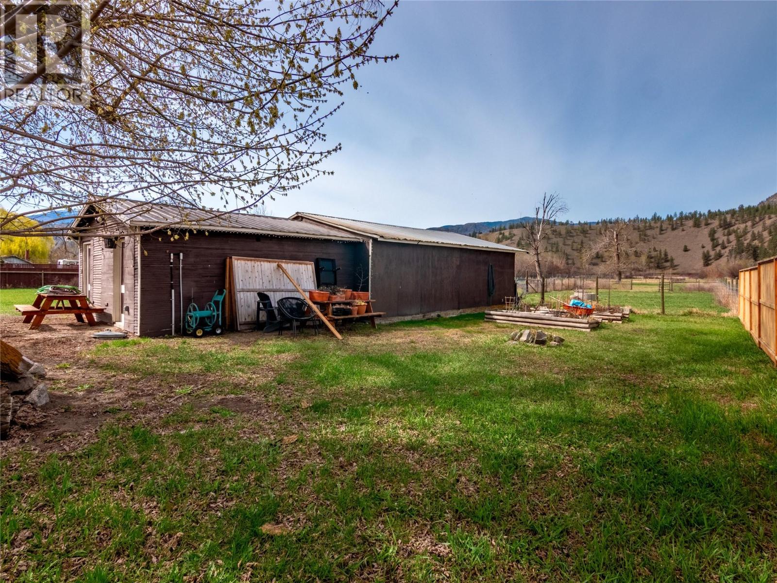 8114 River Road, Oliver, British Columbia  V0H 1T7 - Photo 48 - 10378400
