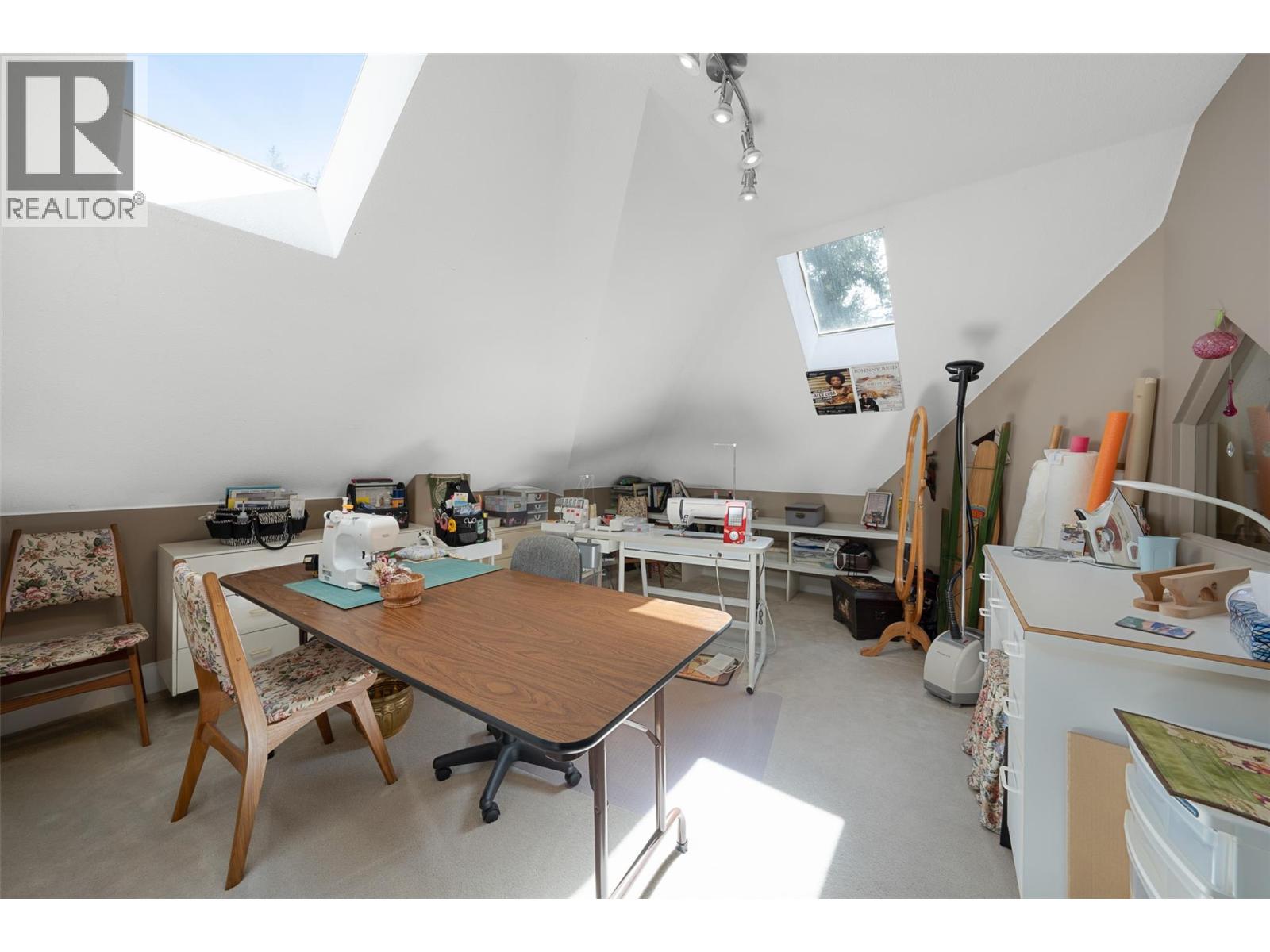 205 Merlin Court, Kelowna, British Columbia  V1V 1N2 - Photo 21 - 10384224