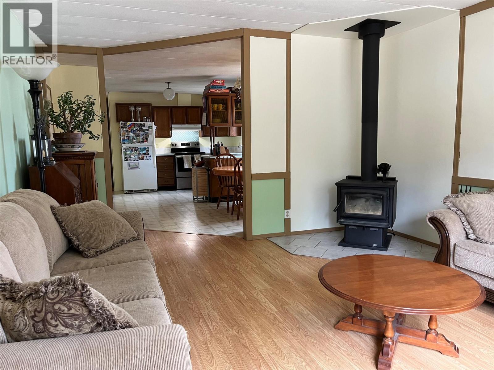 361 Ridge Drive Unit# 4, Clearwater, British Columbia  V0E 1N2 - Photo 4 - 10384557