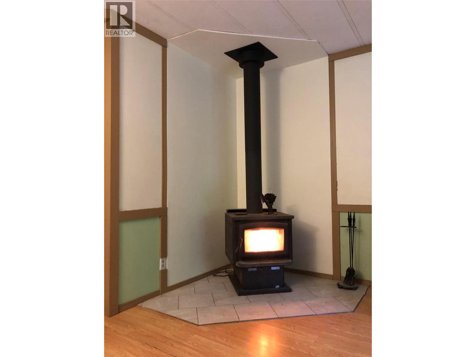 361 Ridge Drive Unit# 4, Clearwater, British Columbia  V0E 1N2 - Photo 5 - 10384557