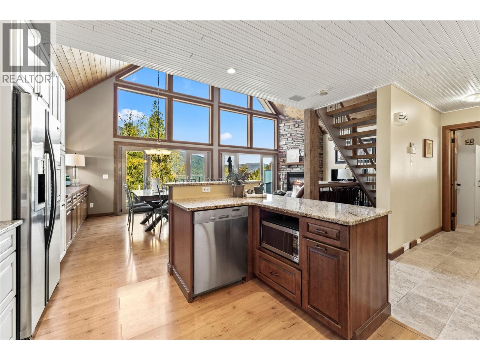 6421 Eagle Bay Road Unit# 73, Eagle Bay, British Columbia  V0E 1T0 - Photo 10 - 10381217