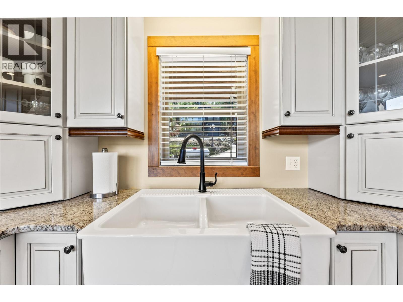 6421 Eagle Bay Road Unit# 73, Eagle Bay, British Columbia  V0E 1T0 - Photo 6 - 10381217