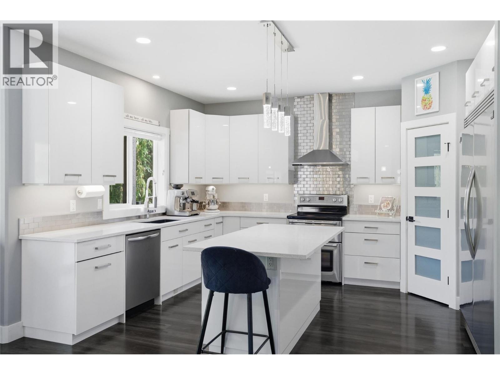 2790 Mountview Drive, Blind Bay, British Columbia  V0E 1H1 - Photo 22 - 10384426