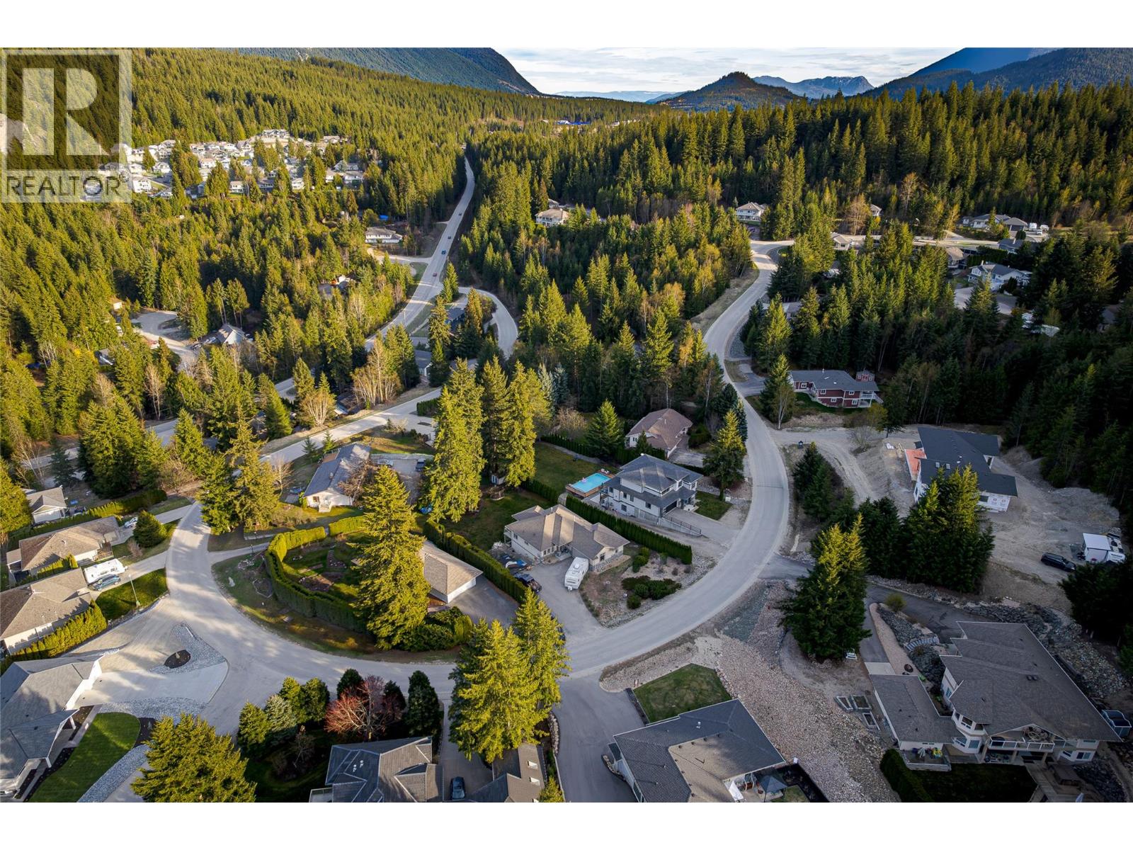 2790 Mountview Drive, Blind Bay, British Columbia  V0E 1H1 - Photo 96 - 10384426