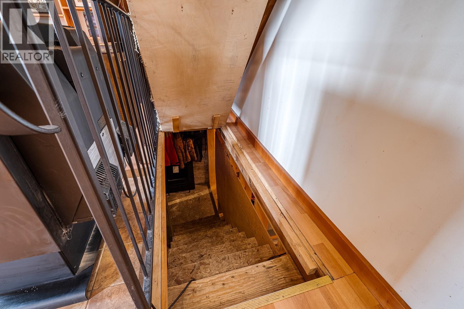 2034 Cliff Street, Rossland, British Columbia  V0G 1Y0 - Photo 37 - 10383399