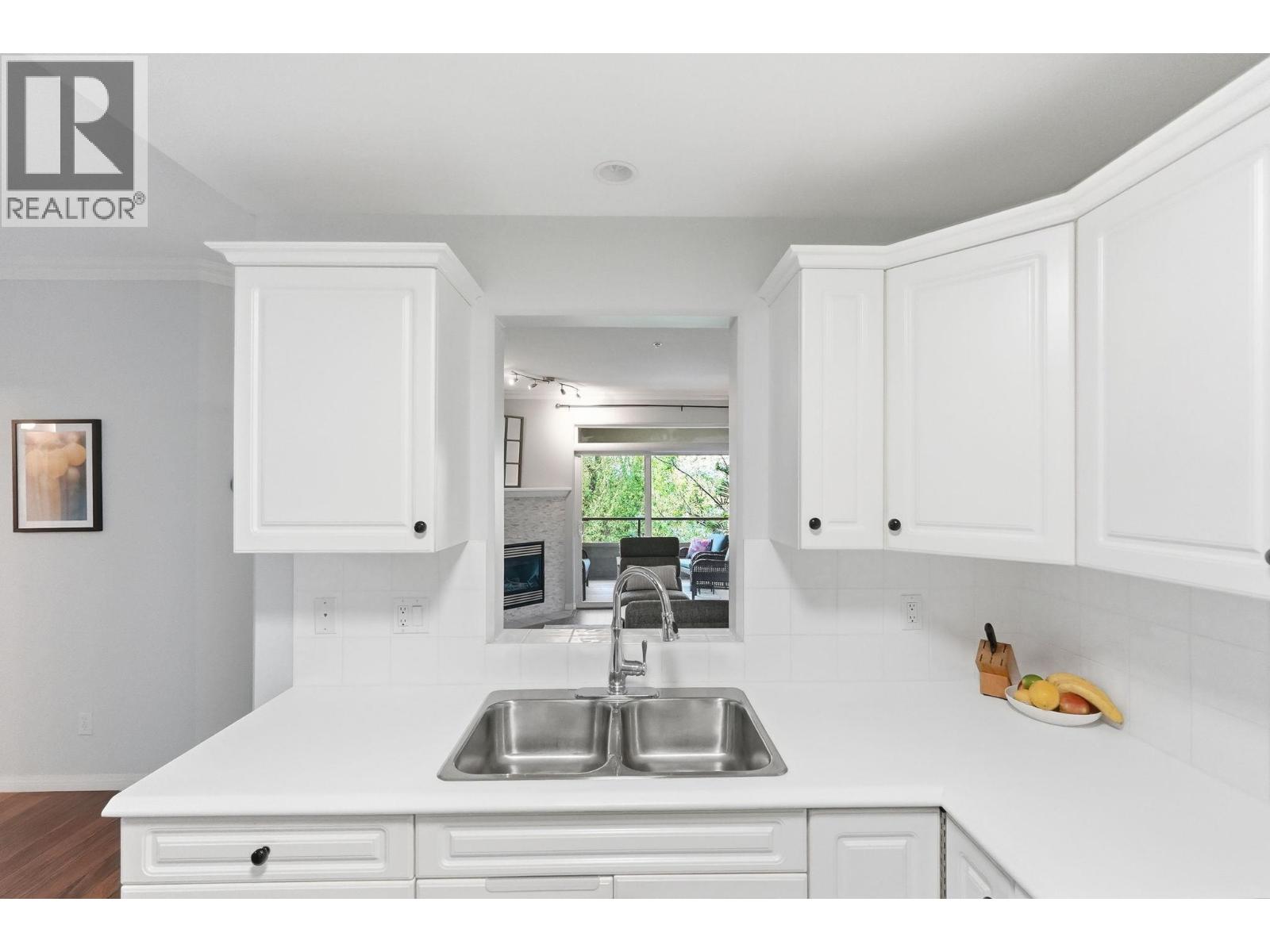 1960 Enterprise Way Unit# 206, Kelowna, British Columbia  V1Y 9S5 - Photo 10 - 10384582