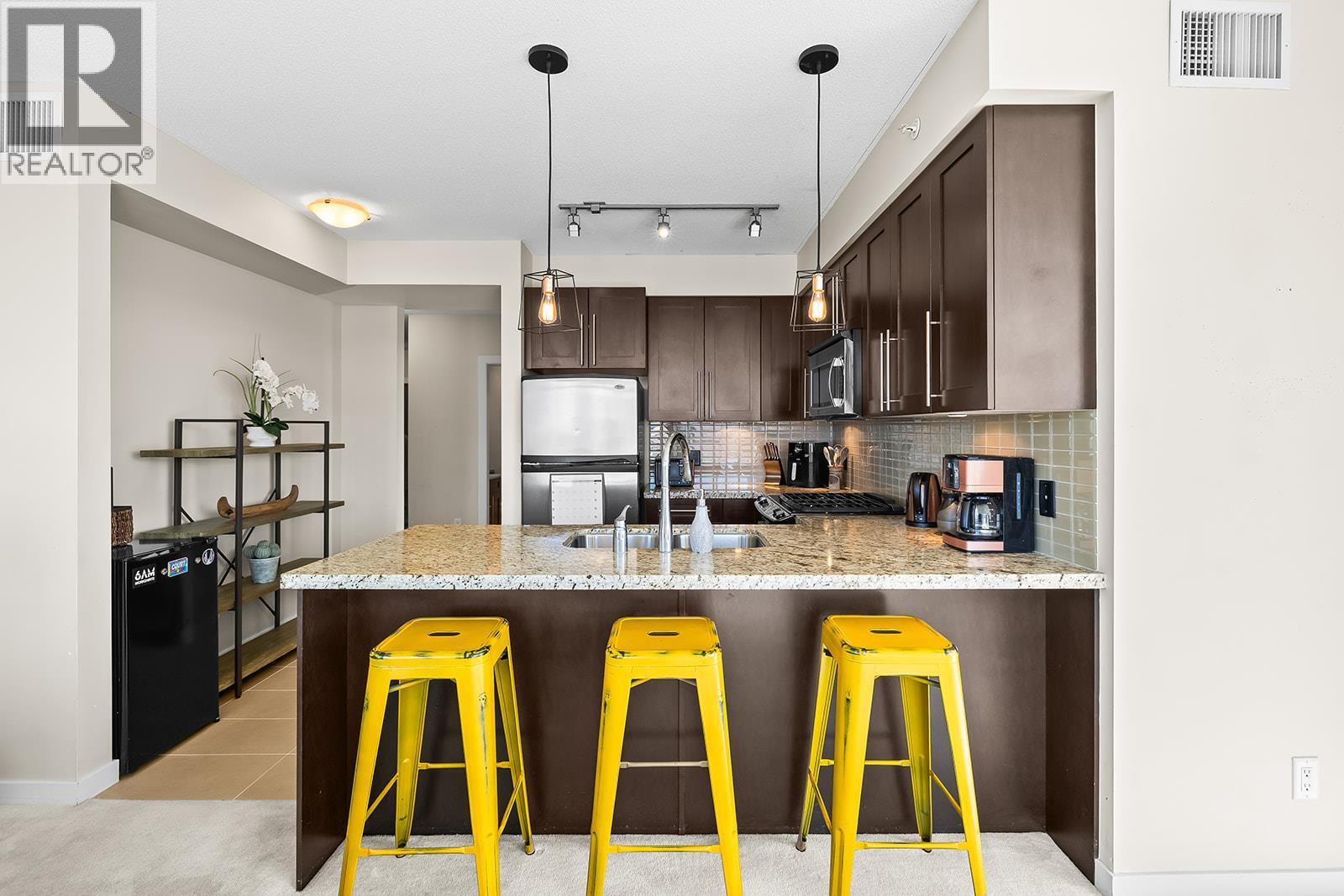1075 Sunset Drive Unit# 906, Kelowna, British Columbia  V1Y 9Y9 - Photo 10 - 10384520