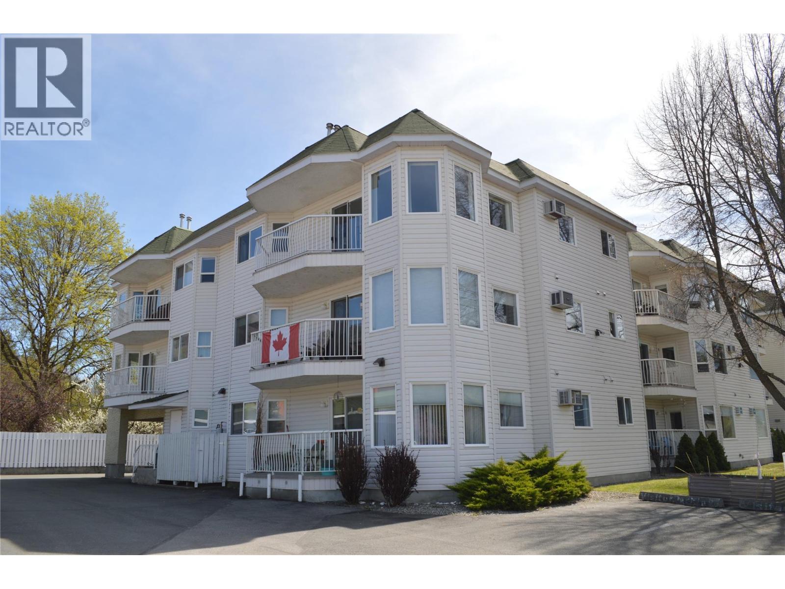 7140 4th Street Unit# 200, grand forks, British Columbia