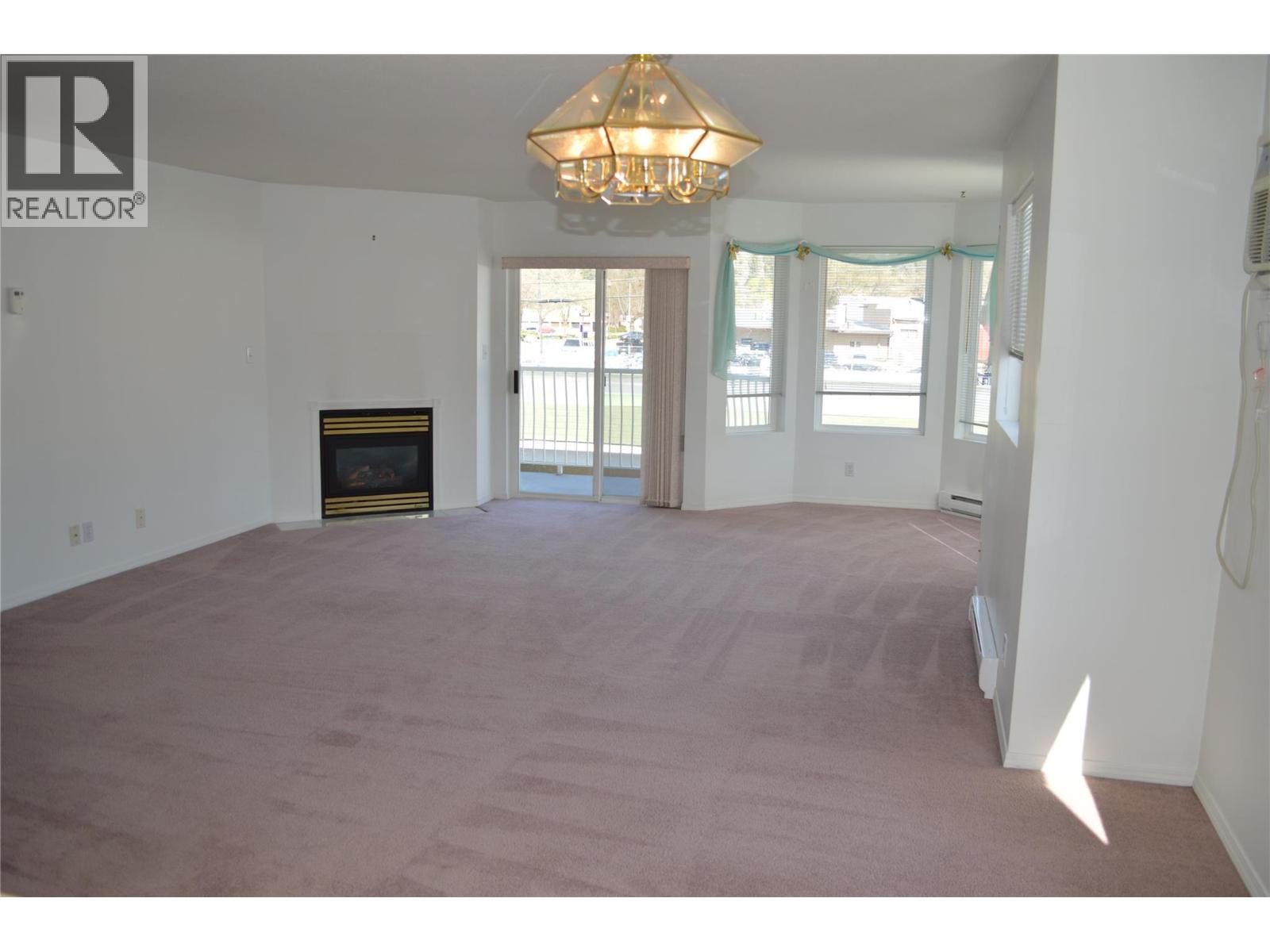 7140 4th Street Unit# 200, Grand Forks, British Columbia  V0H 1H0 - Photo 11 - 10384199