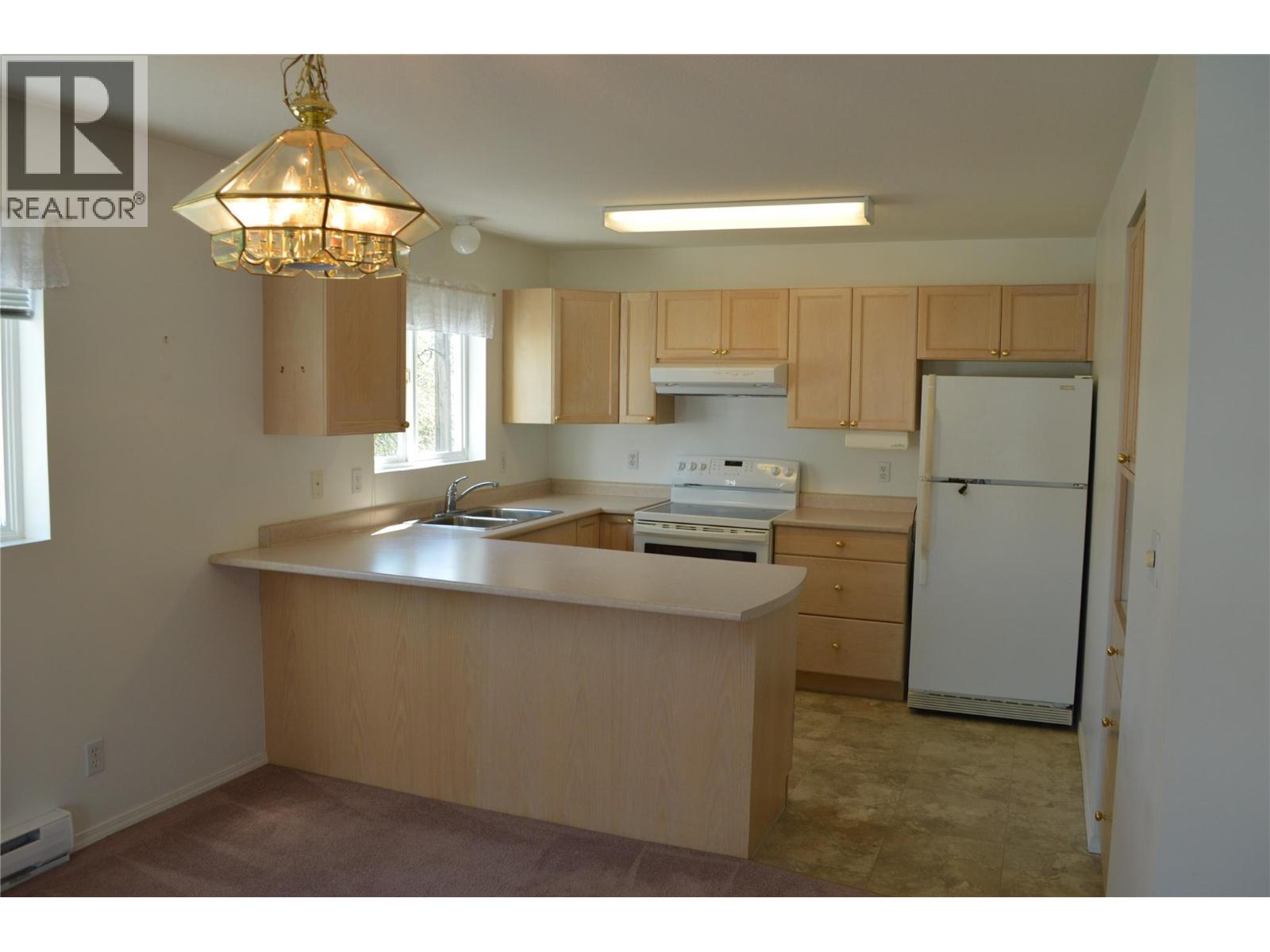 7140 4th Street Unit# 200, Grand Forks, British Columbia  V0H 1H0 - Photo 4 - 10384199