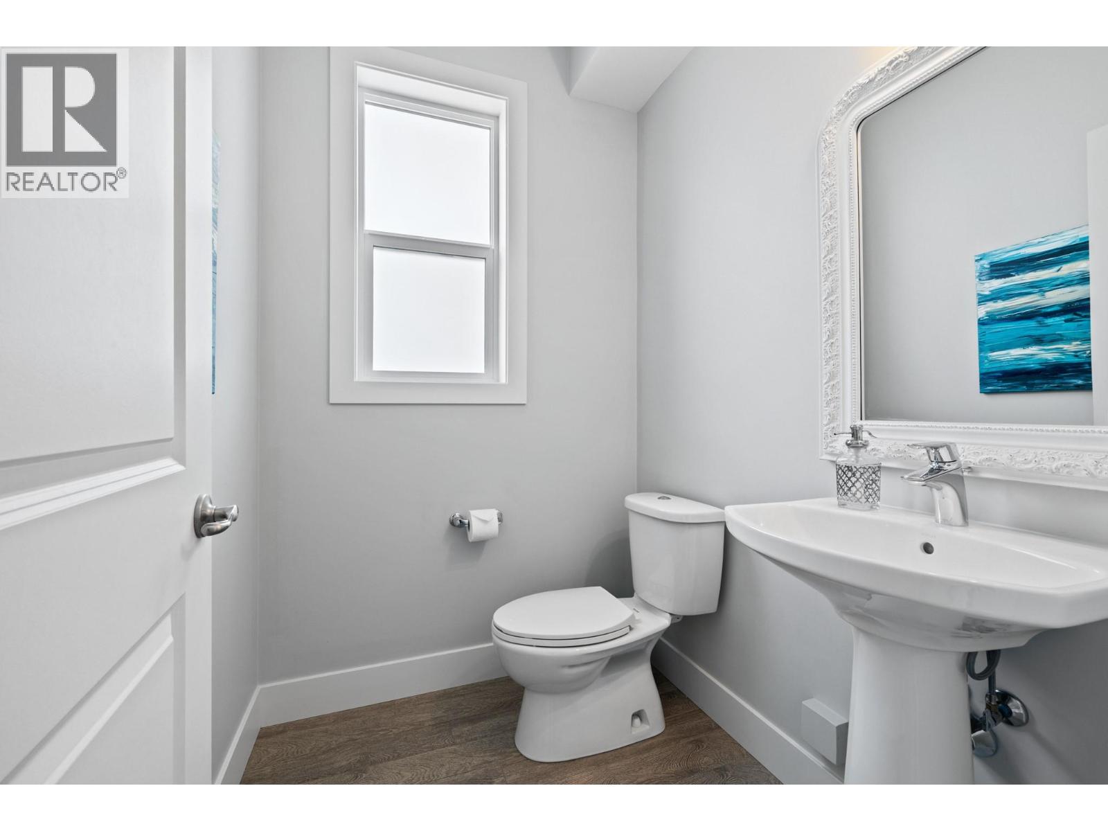 1260 Snowberry Avenue, Kelowna, British Columbia  V1W 5K7 - Photo 14 - 10382014