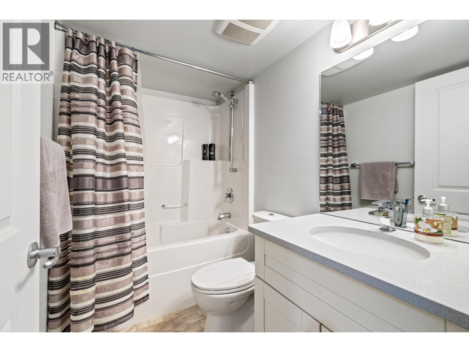 1260 Snowberry Avenue, Kelowna, British Columbia  V1W 5K7 - Photo 36 - 10382014