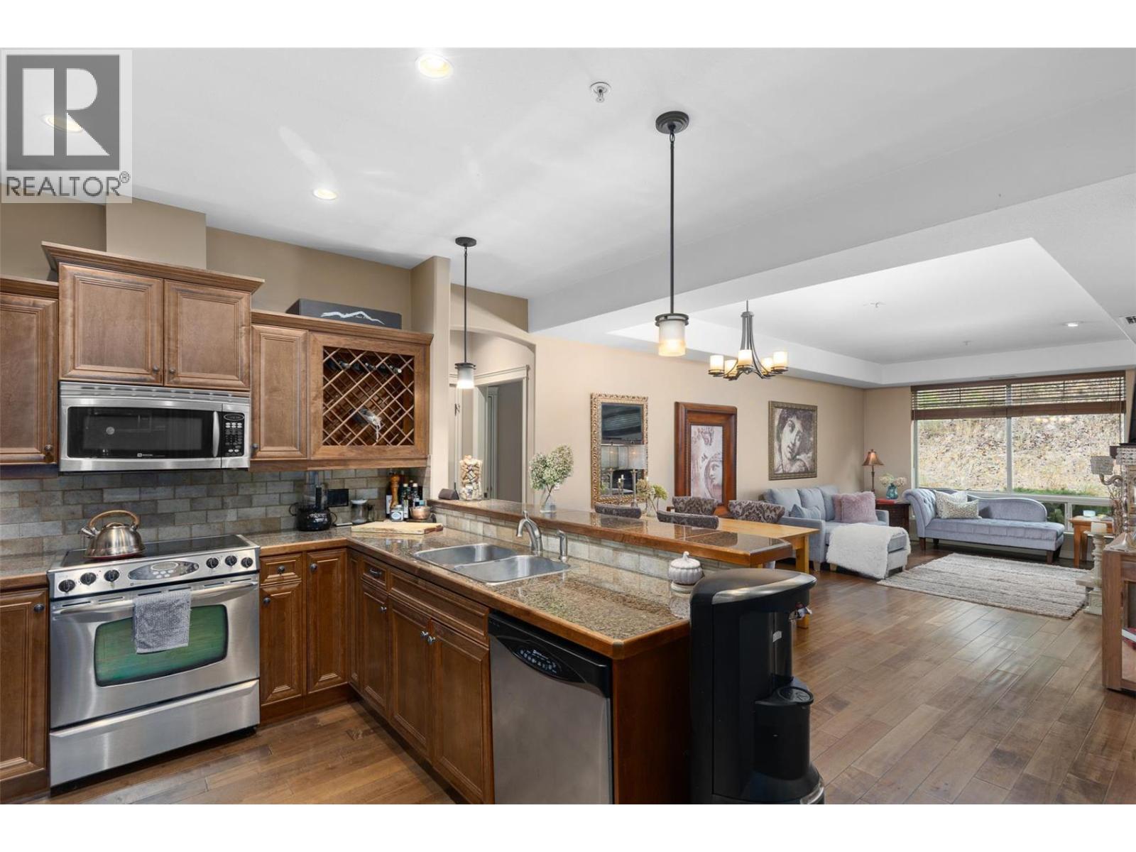 2780 Auburn Road Unit# 106, West Kelowna, British Columbia  V4T 4C2 - Photo 4 - 10384438