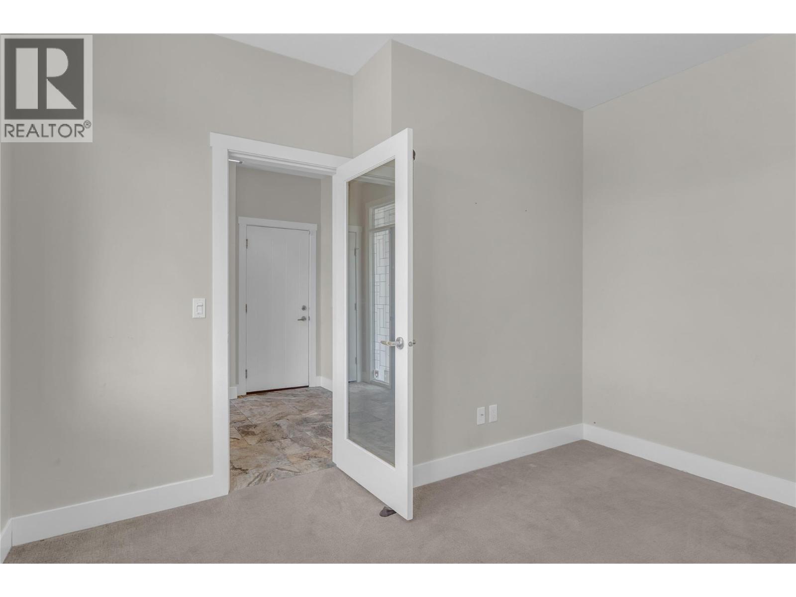 1362 Rocky Point Drive, Kelowna, British Columbia  V1V 2Z9 - Photo 32 - 10384373