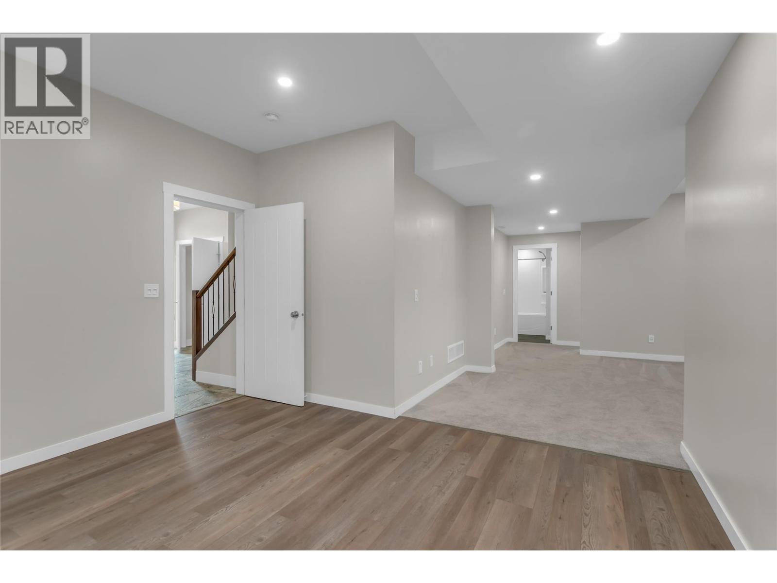 1362 Rocky Point Drive, Kelowna, British Columbia  V1V 2Z9 - Photo 37 - 10384373