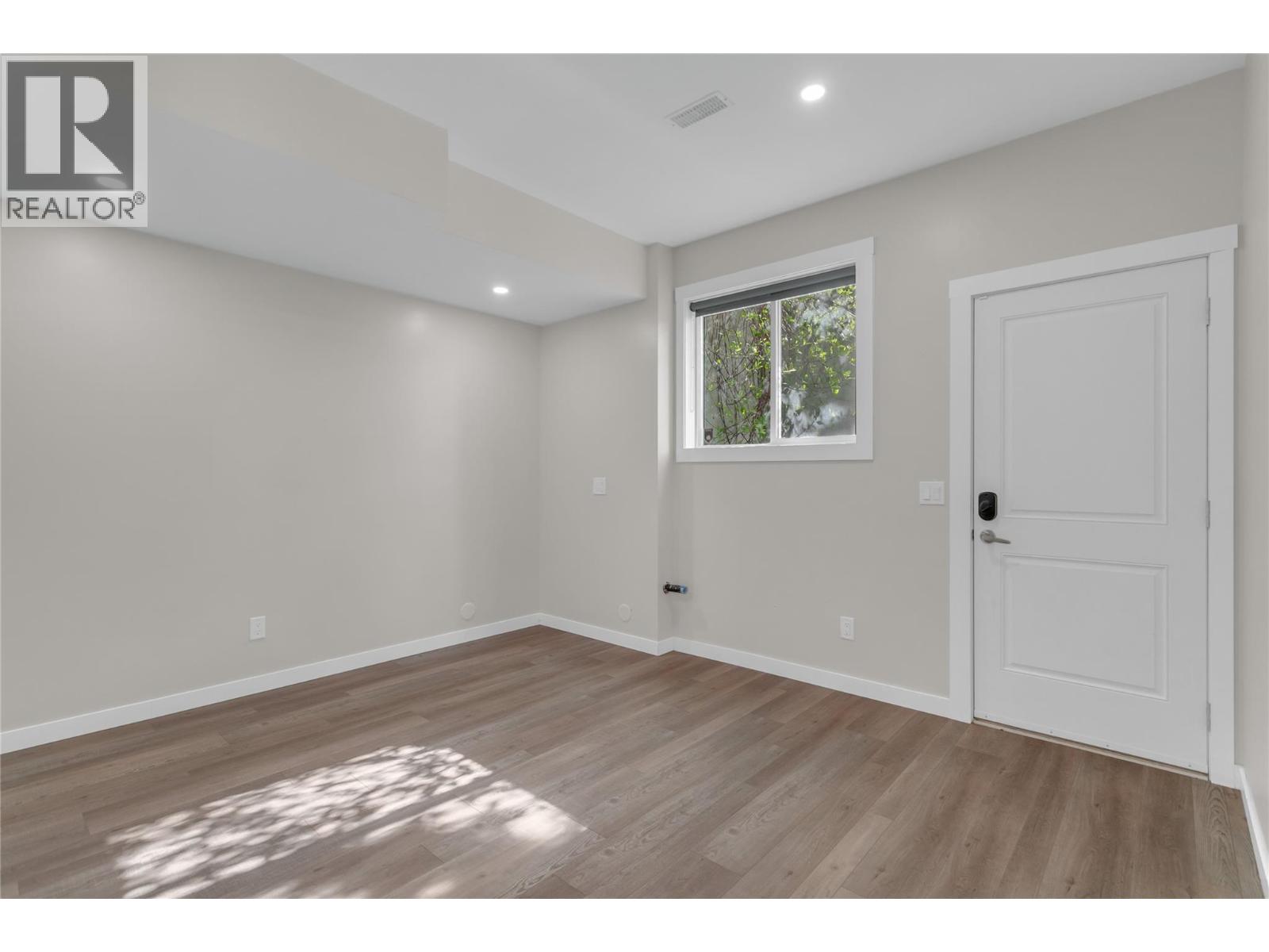 1362 Rocky Point Drive, Kelowna, British Columbia  V1V 2Z9 - Photo 39 - 10384373