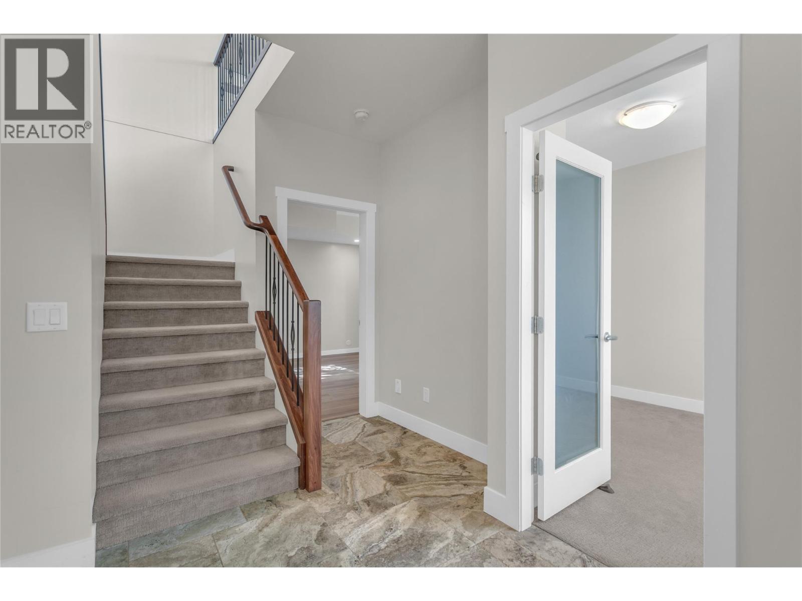 1362 Rocky Point Drive, Kelowna, British Columbia  V1V 2Z9 - Photo 43 - 10384373