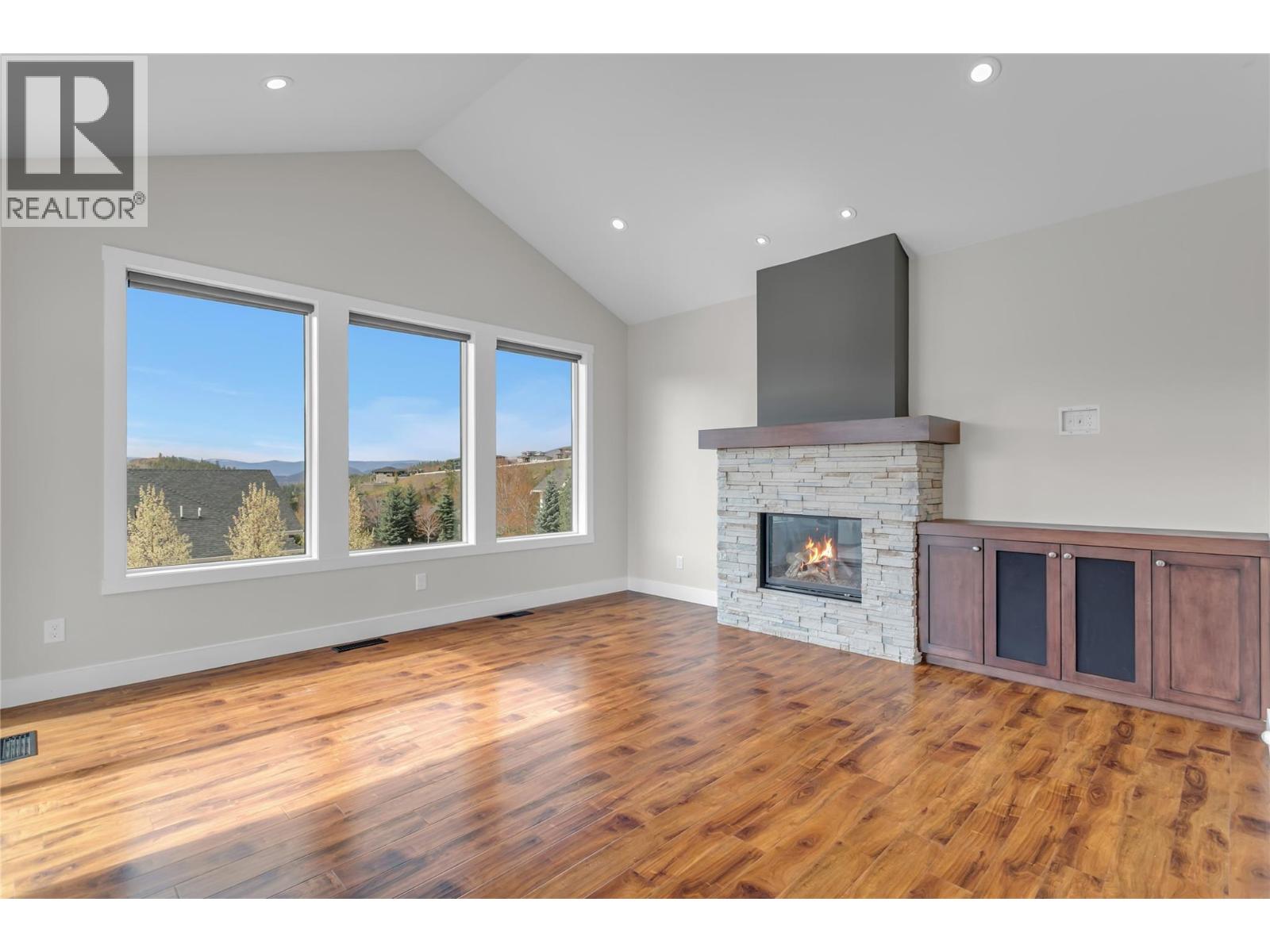 1362 Rocky Point Drive, Kelowna, British Columbia  V1V 2Z9 - Photo 7 - 10384373
