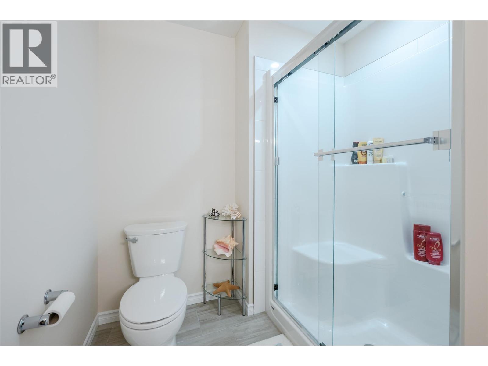 3362 Skaha Lake Road Unit# 1002 Lot# 238, Penticton, British Columbia  V2A 0J4 - Photo 12 - 10384448