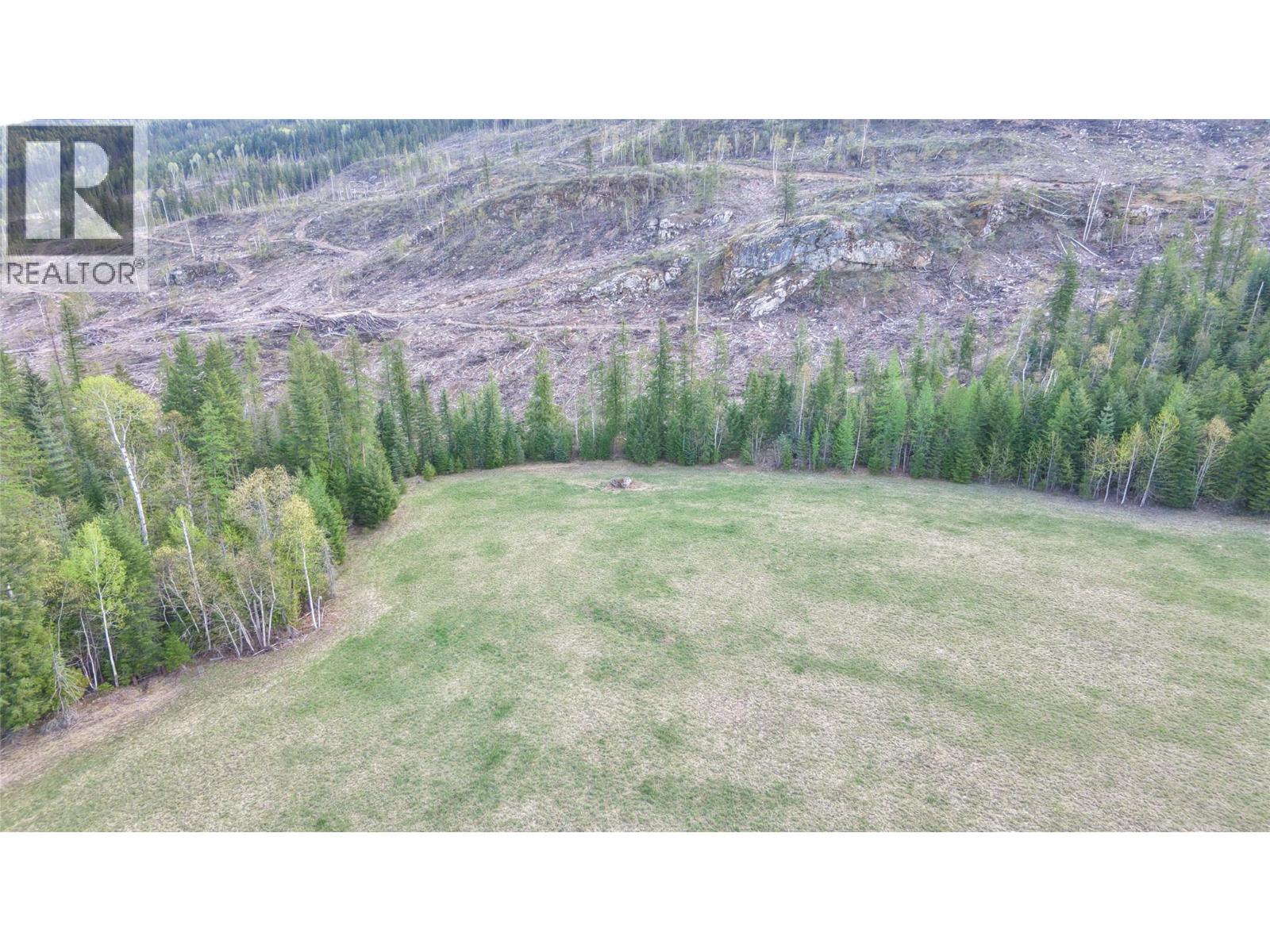7 Bigg Road, Lumby, British Columbia  V0E 2G6 - Photo 3 - 10384514