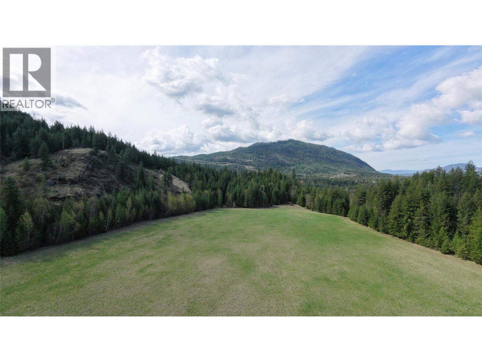 7 Bigg Road, Lumby, British Columbia  V0E 2G6 - Photo 5 - 10384514