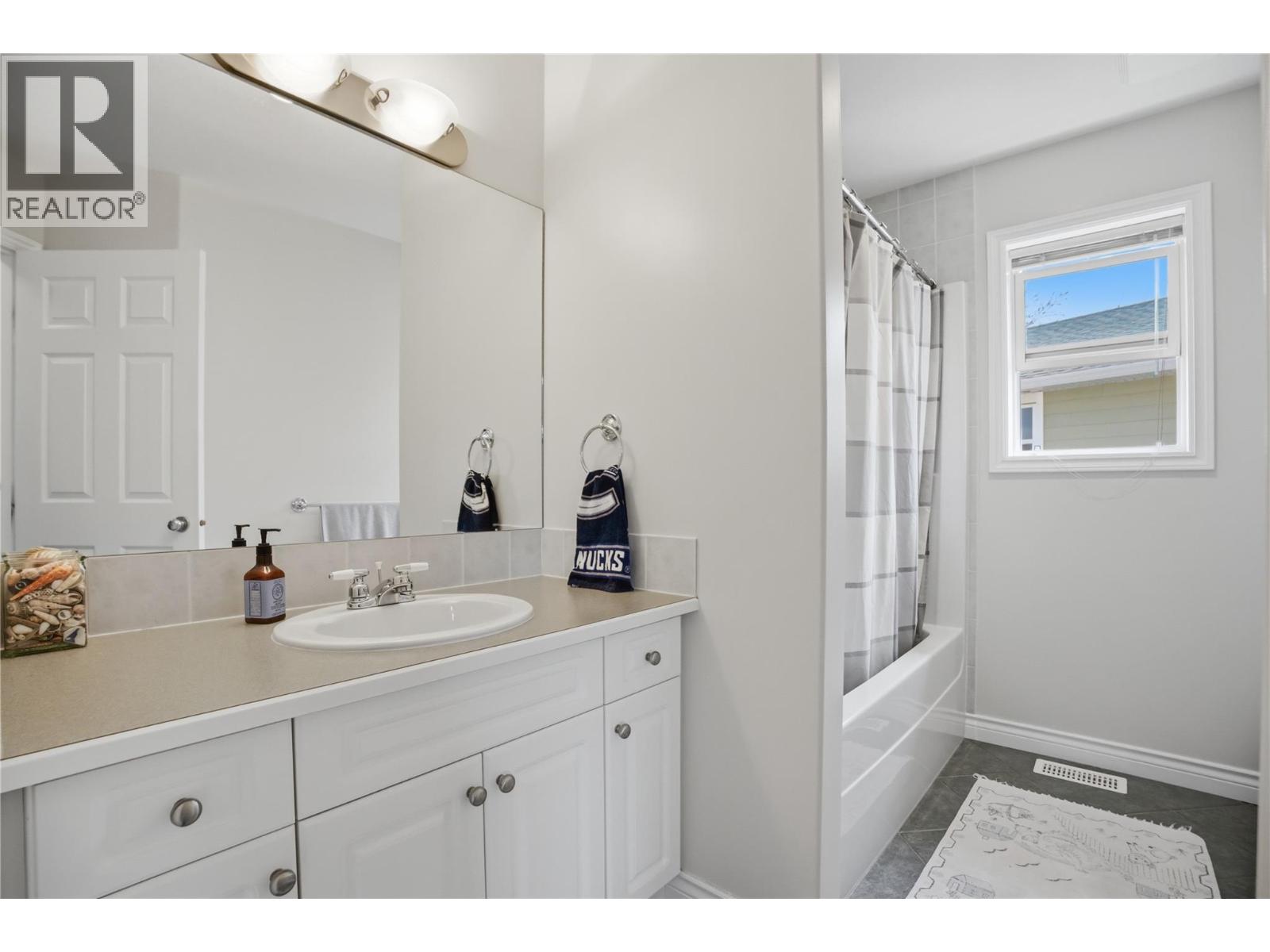 851 Bramble Place, Kamloops, British Columbia  V1S 1Y6 - Photo 32 - 10384339
