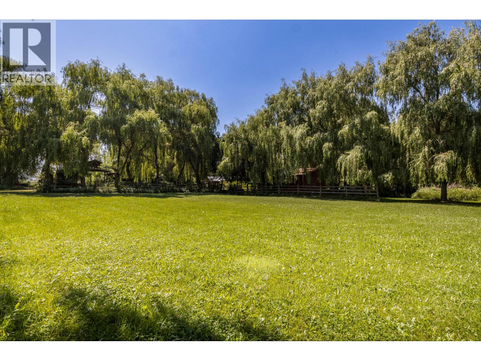 4080 50 Street Ne, Salmon Arm, British Columbia  V1E 1Y5 - Photo 16 - 10384167