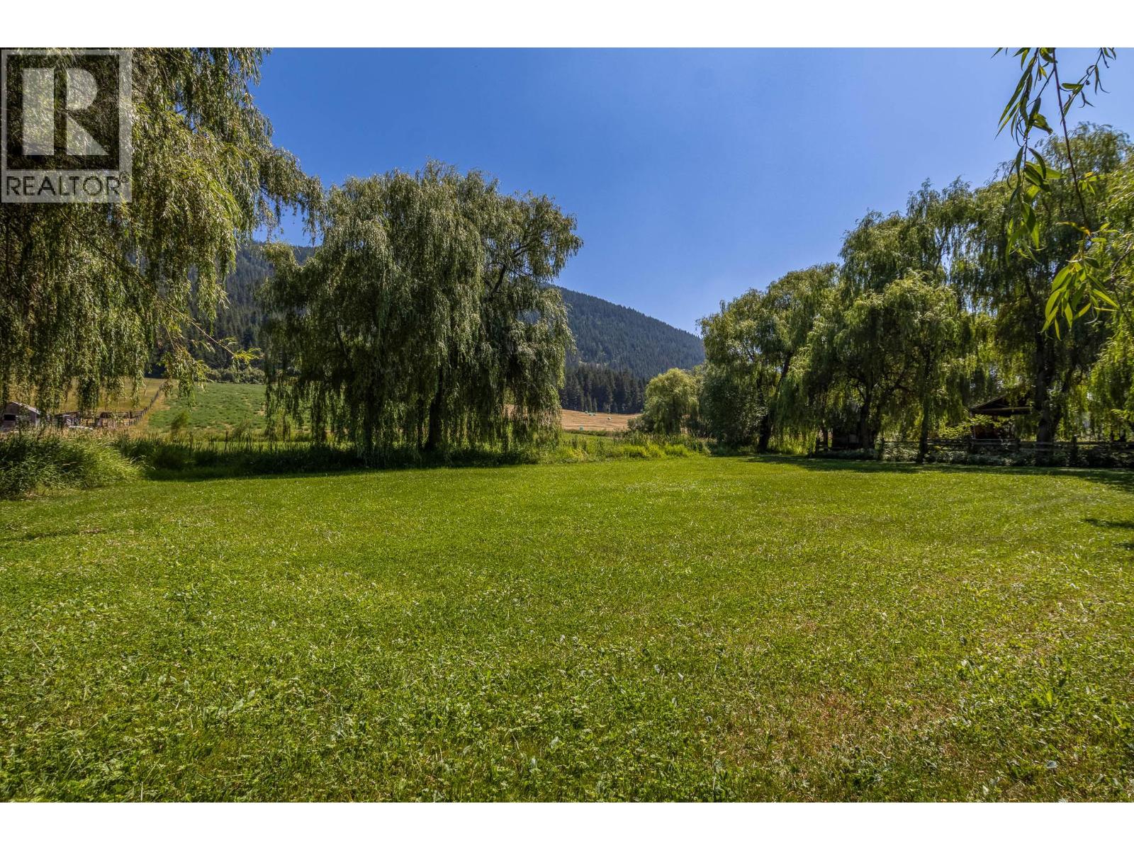 4080 50 Street Ne, Salmon Arm, British Columbia  V1E 1Y5 - Photo 17 - 10384167