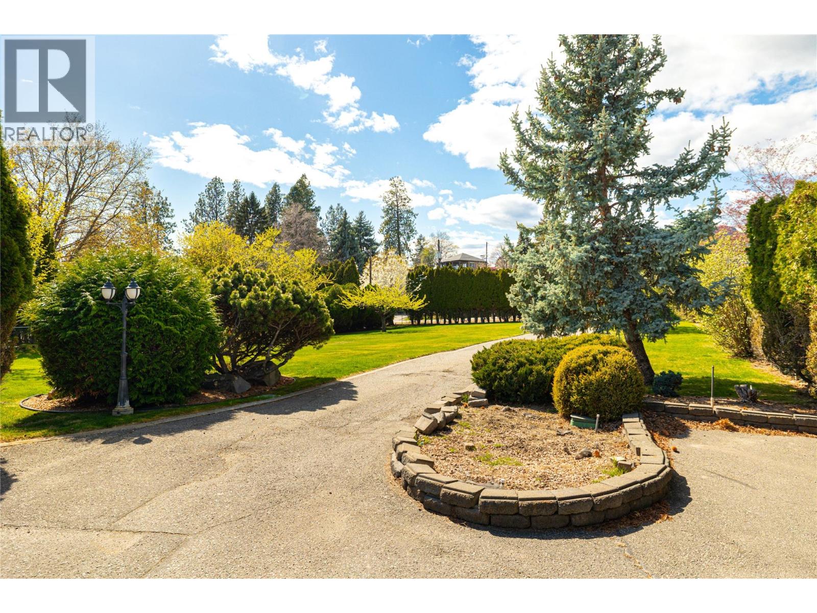 2901 Weatherhill Road, West Kelowna, British Columbia  V1Z 1P2 - Photo 67 - 10383955