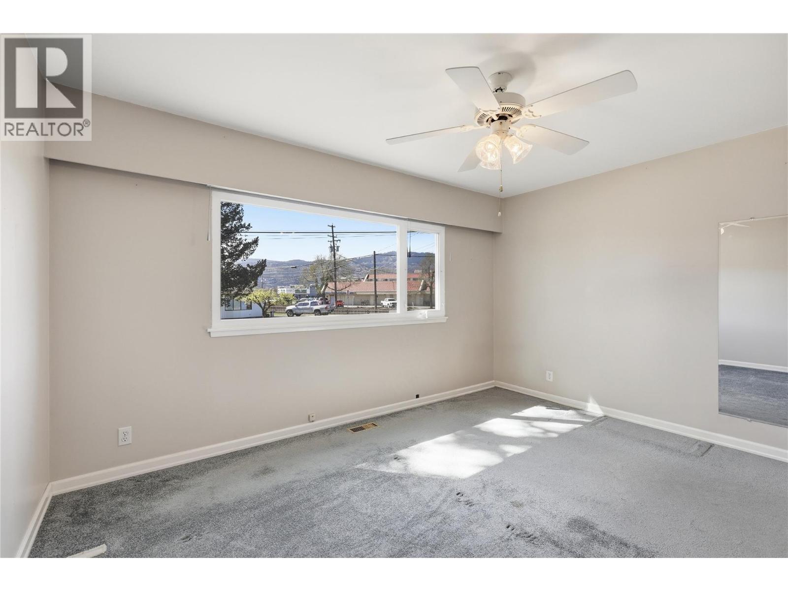 686 Brandon Avenue, Kamloops, British Columbia  V2B 1N4 - Photo 16 - 10384611