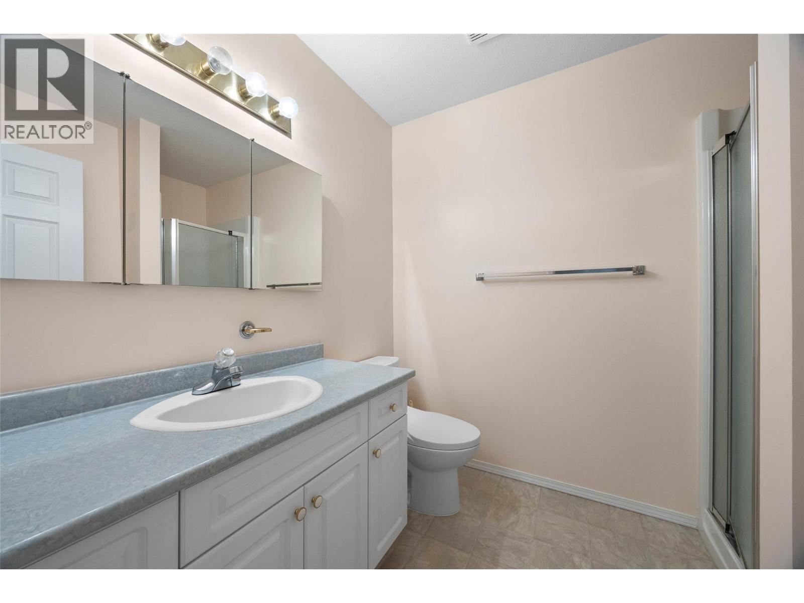 2022 Pacific Way Unit# 6, Kamloops, British Columbia  V1S 1T1 - Photo 13 - 10384546