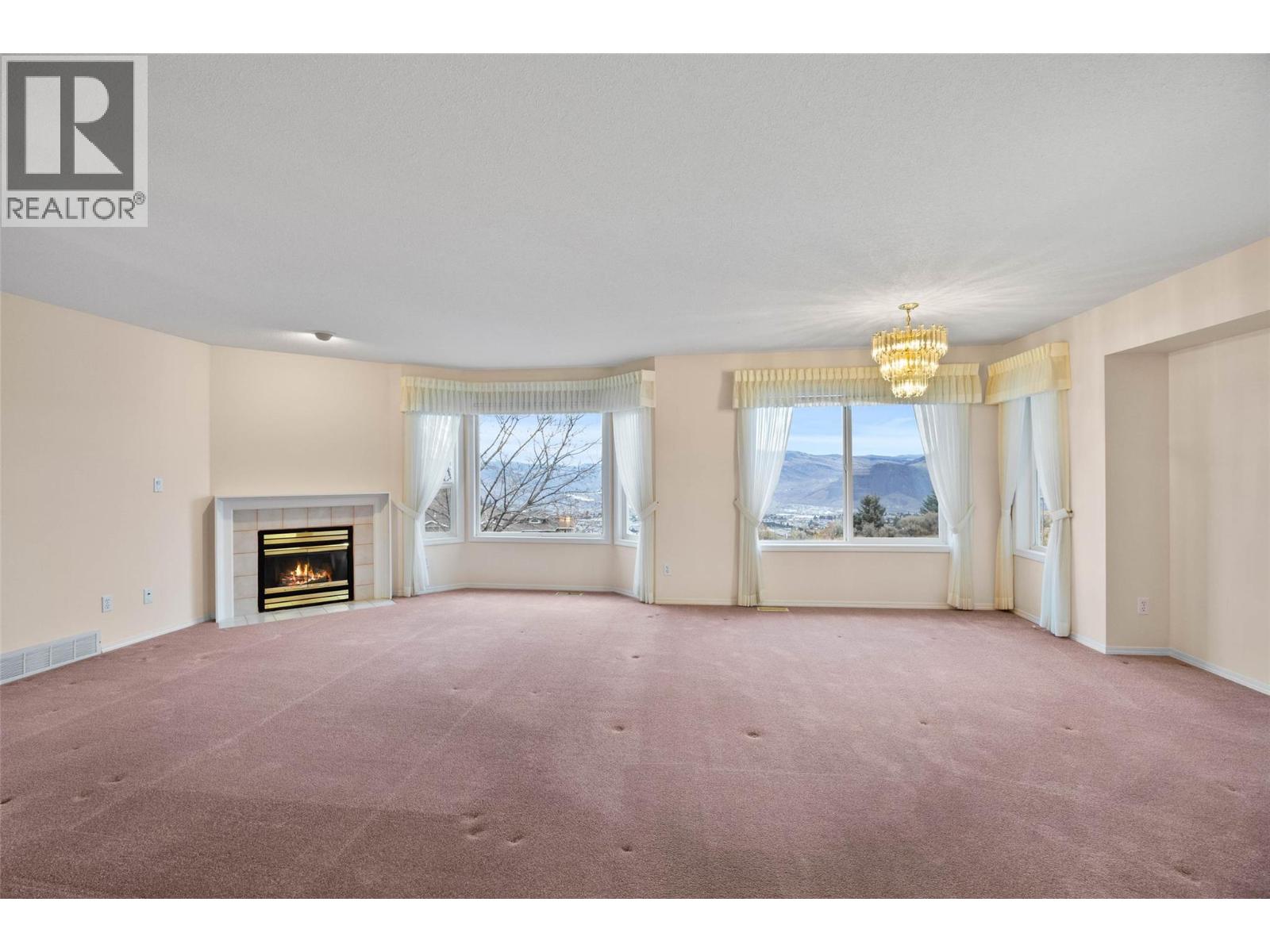 2022 Pacific Way Unit# 6, Kamloops, British Columbia  V1S 1T1 - Photo 6 - 10384546