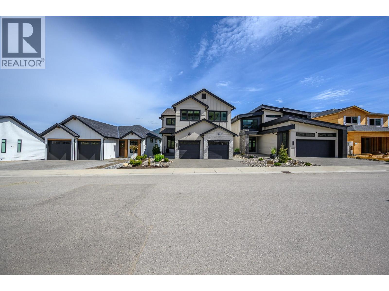 429 Morningview Drive, Coldstream, British Columbia  V1B 0B5 - Photo 10 - 10379967