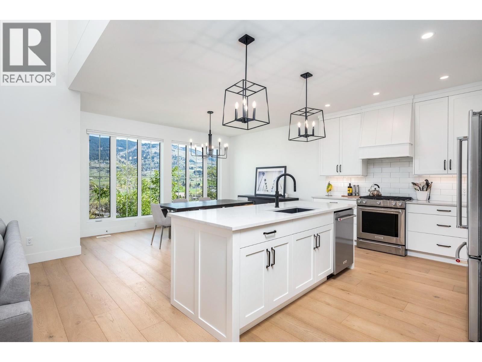 429 Morningview Drive, Coldstream, British Columbia  V1B 0B5 - Photo 14 - 10379967