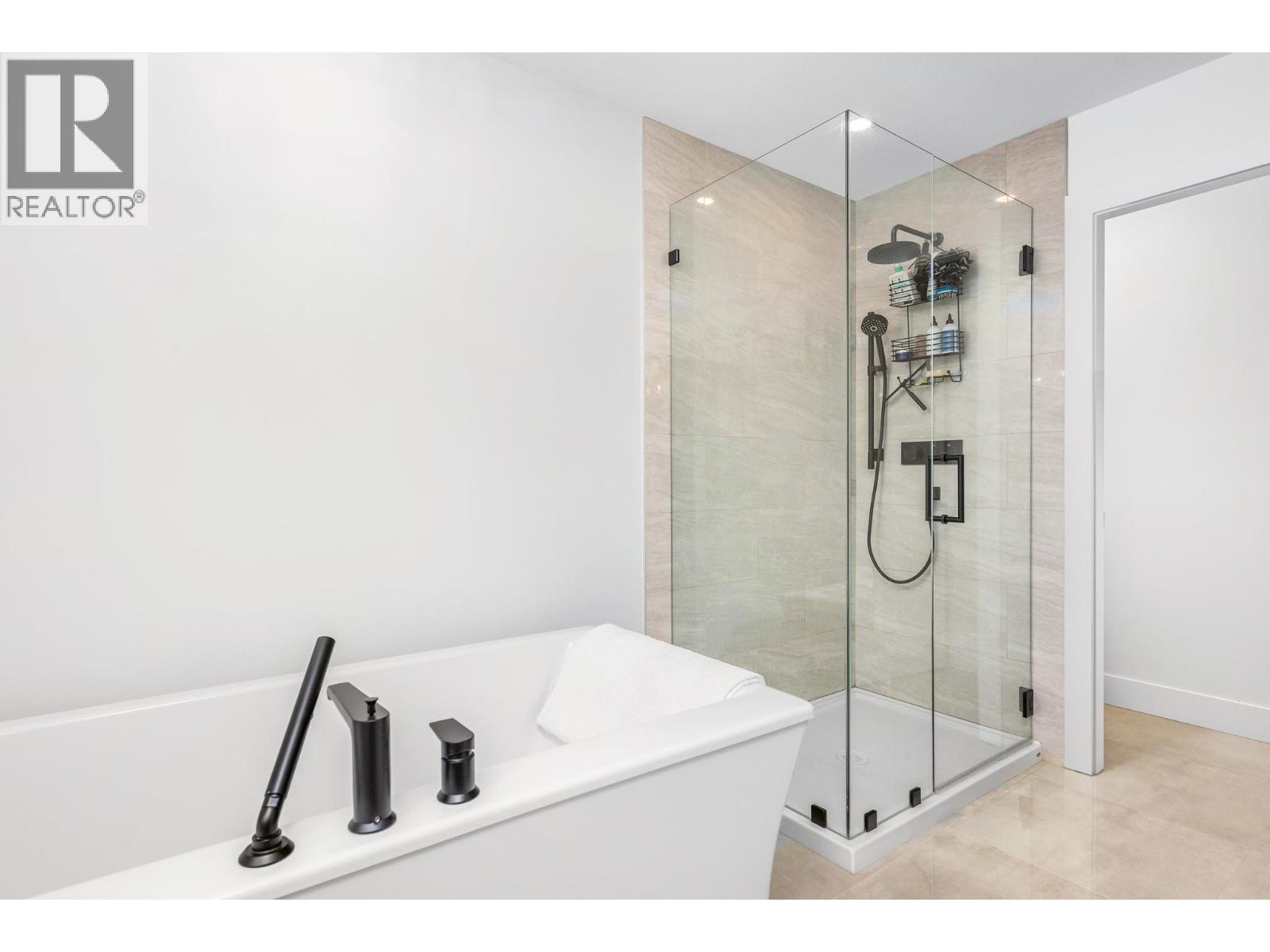 429 Morningview Drive, Coldstream, British Columbia  V1B 0B5 - Photo 33 - 10379967