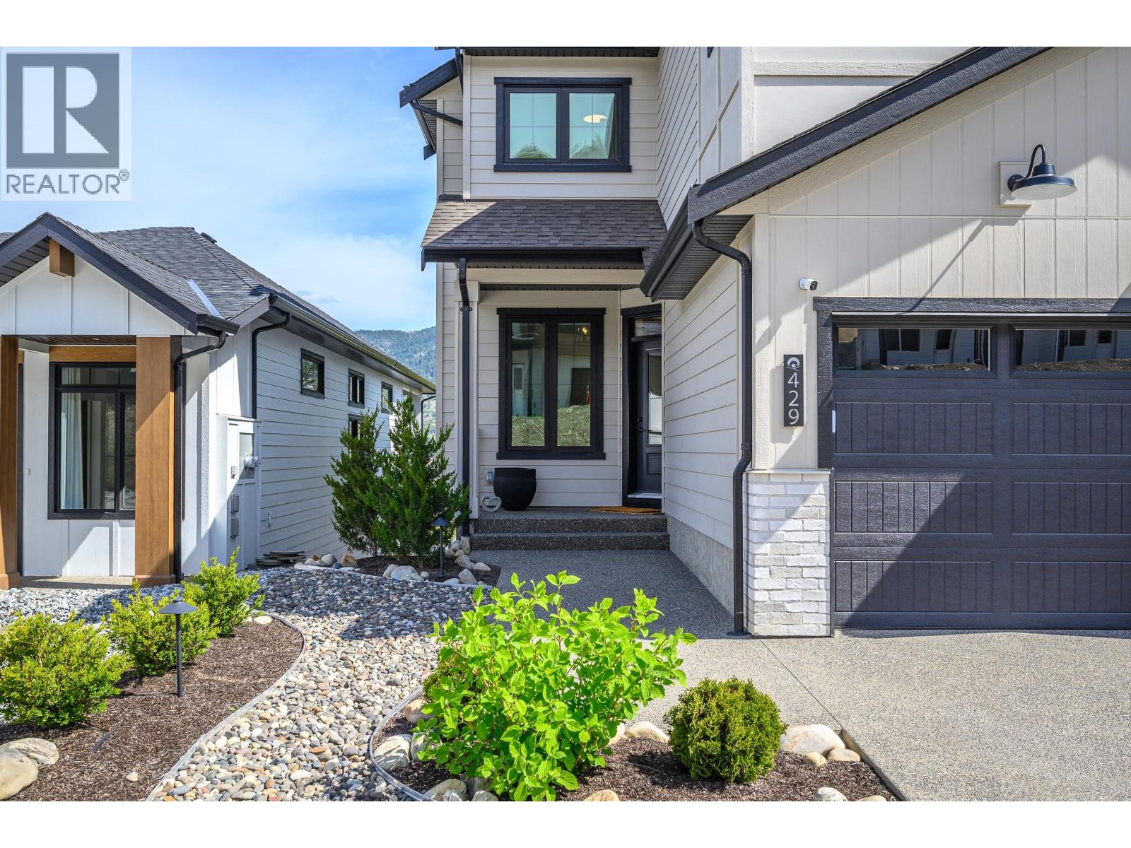 429 Morningview Drive, Coldstream, British Columbia  V1B 0B5 - Photo 7 - 10379967