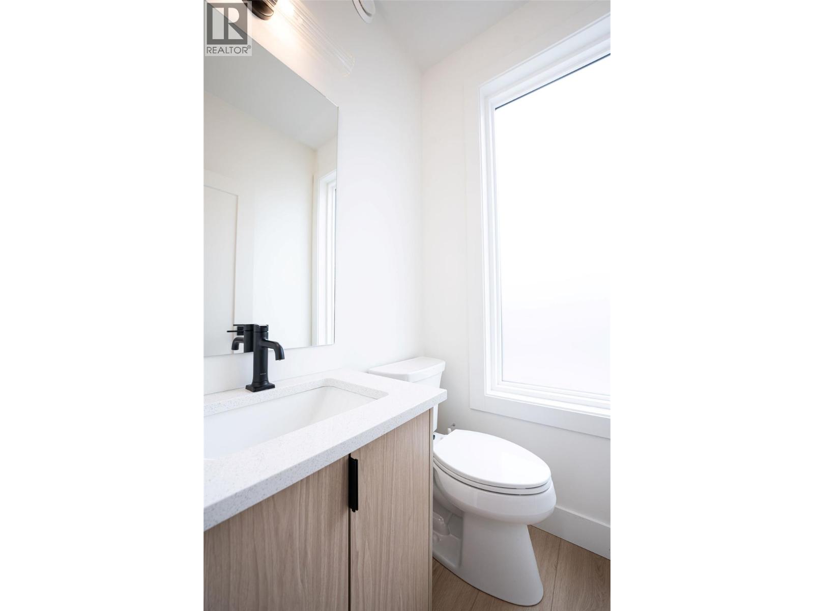 414 Humbert Street Unit# 13, Revelstoke, British Columbia  V0E 2S1 - Photo 10 - 10384458