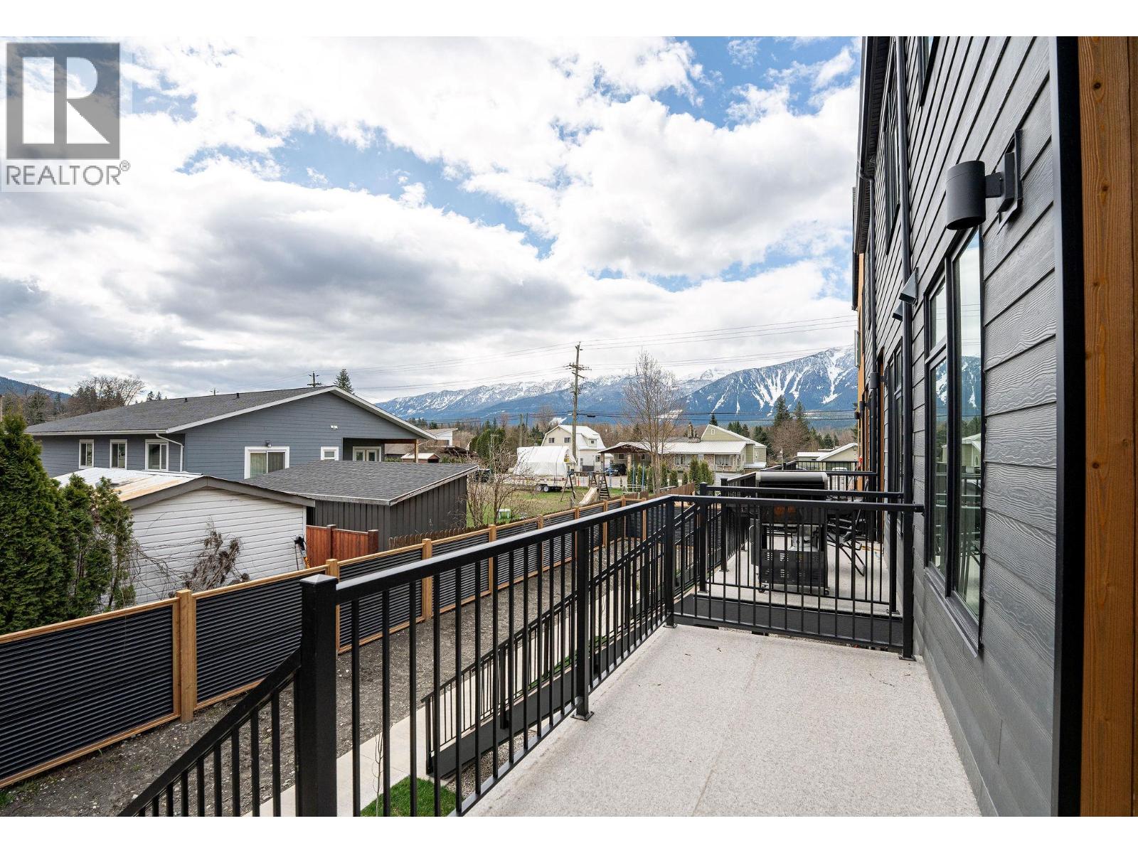 414 Humbert Street Unit# 13, Revelstoke, British Columbia  V0E 2S1 - Photo 14 - 10384458