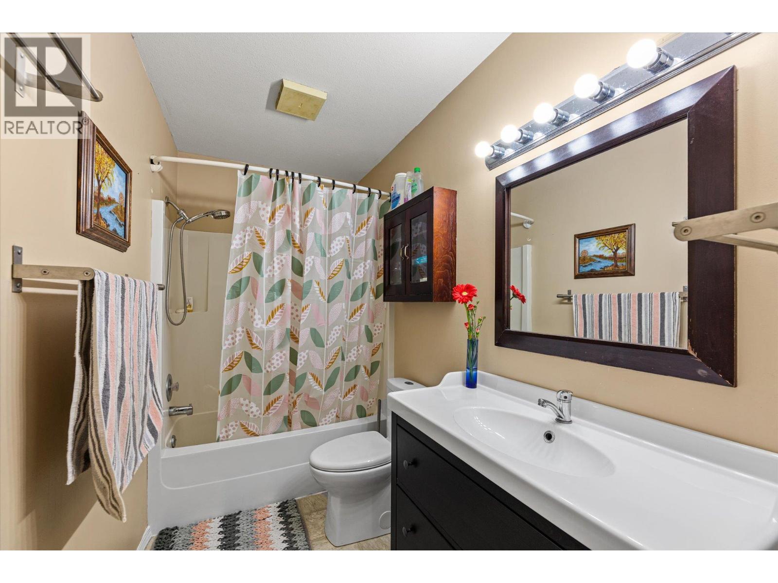 1881 Portland Place, Kelowna, British Columbia  V1V 1P9 - Photo 17 - 10384055