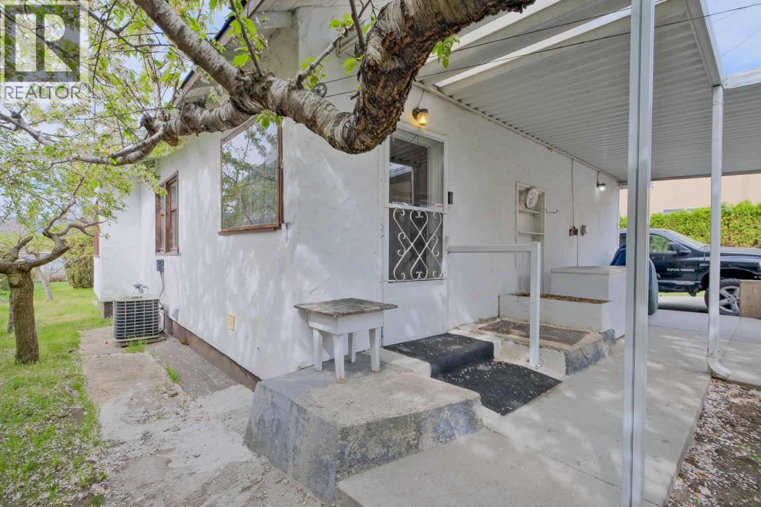 836 Government Street, Penticton, British Columbia  V2A 4T3 - Photo 31 - 10384627