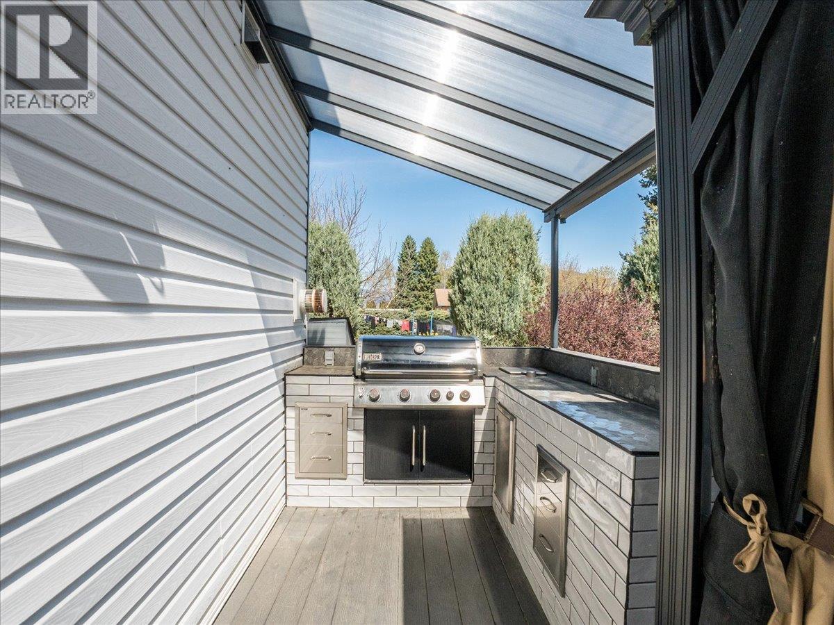 1063 Bridgeview Crescent, Castlegar, British Columbia  V1N 3H7 - Photo 10 - 10384172