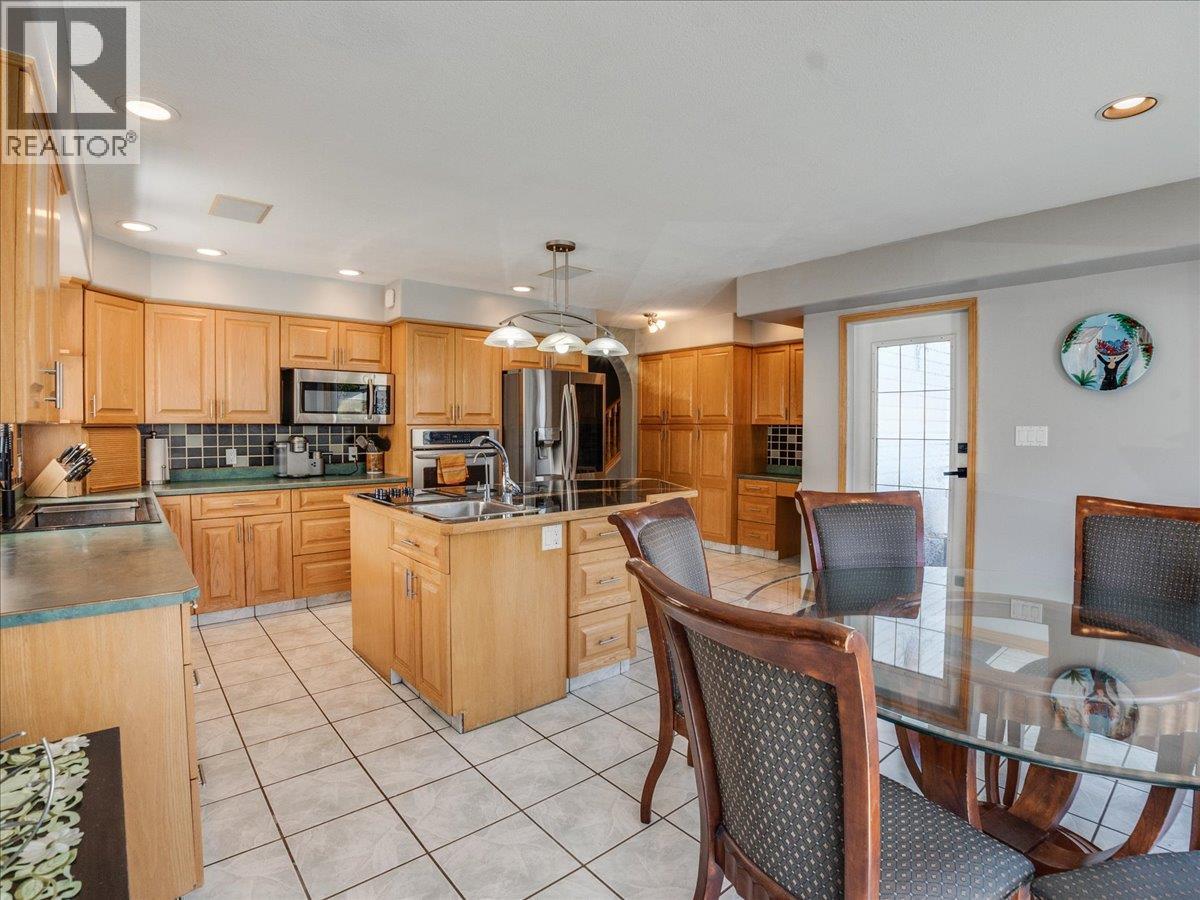 1063 Bridgeview Crescent, Castlegar, British Columbia  V1N 3H7 - Photo 27 - 10384172