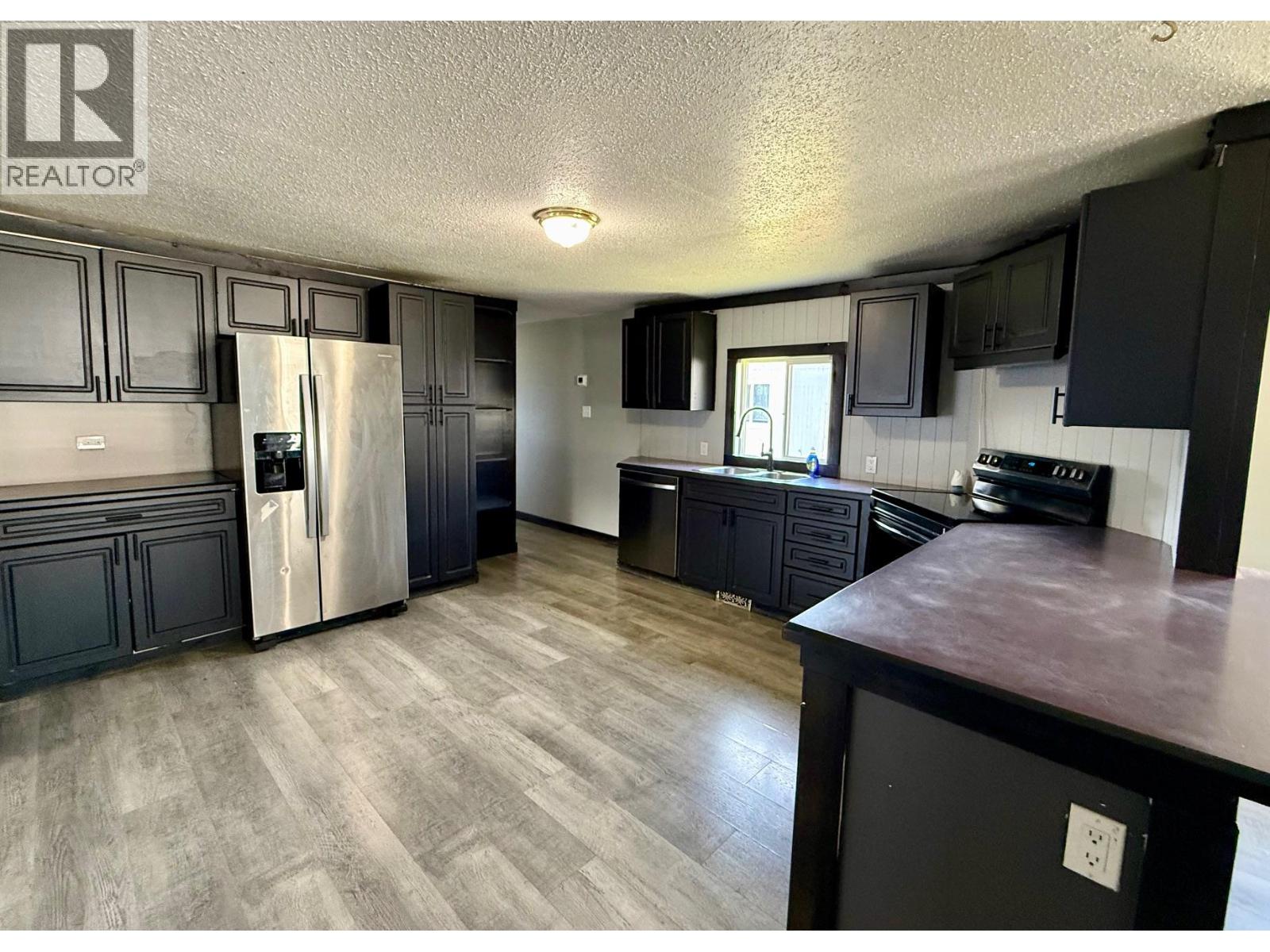 6210 Lower Elk Valley Road Unit# 9, Sparwood, British Columbia  V0B 2G3 - Photo 3 - 10384058